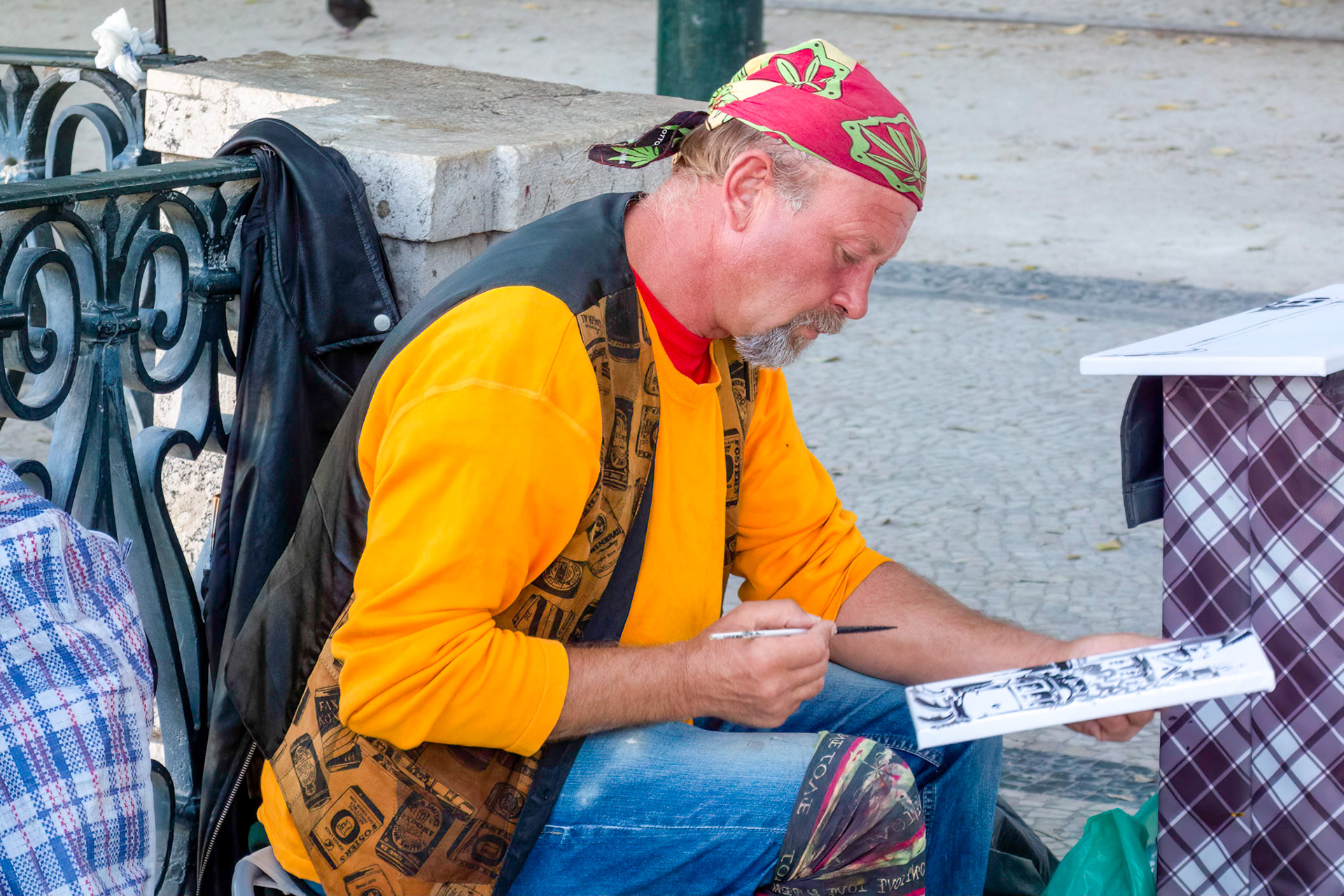 Street artist, Lisbon, Portugal 2016