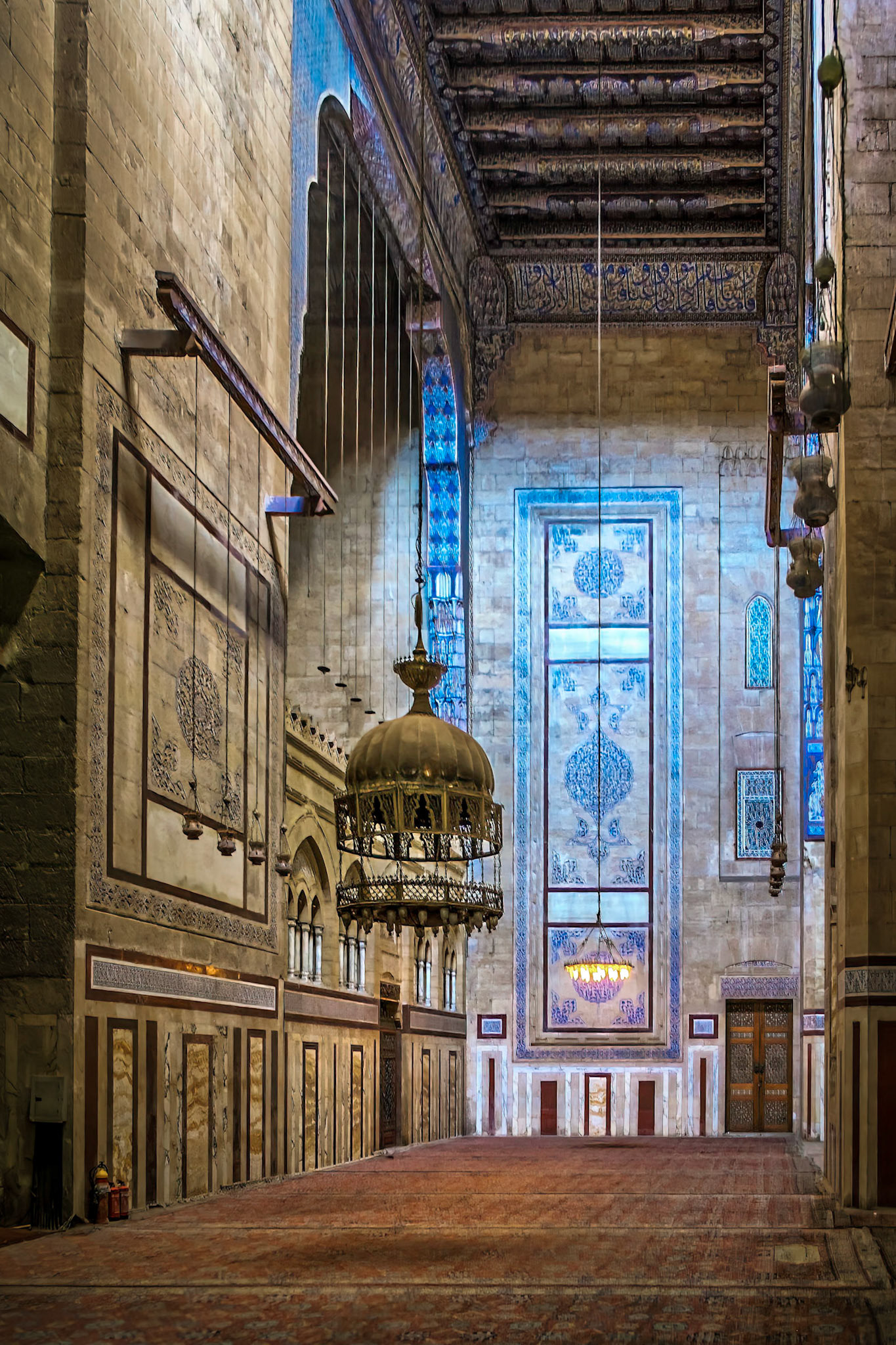 One end of the Musalla (main room) in Mosque of ar-Rifai, Cairo