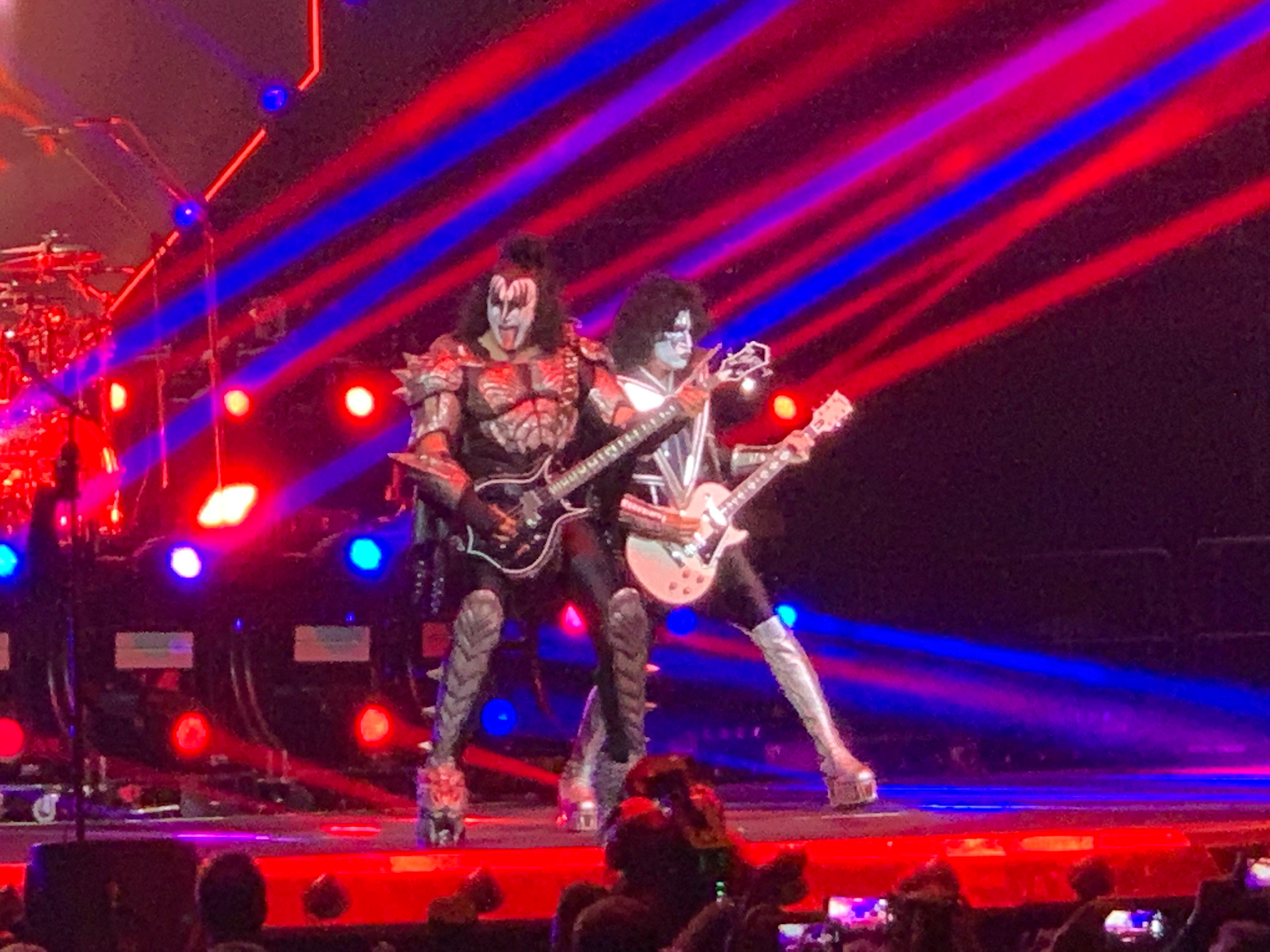 KISS