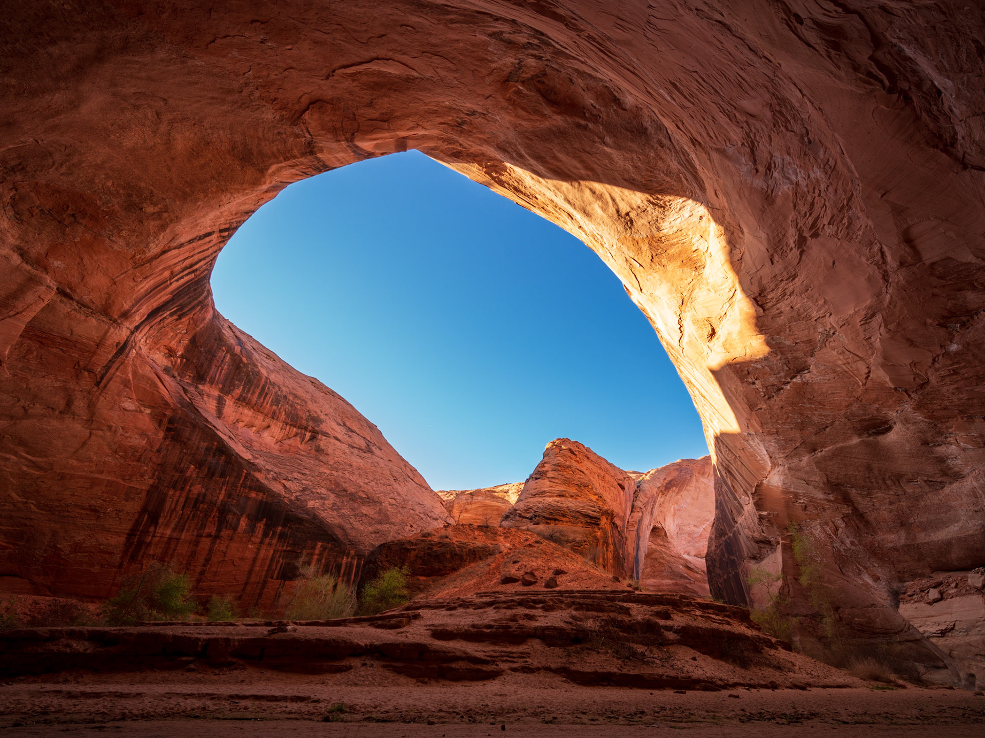 One of the most impressive amphitheaters I've seen in southern Utah.