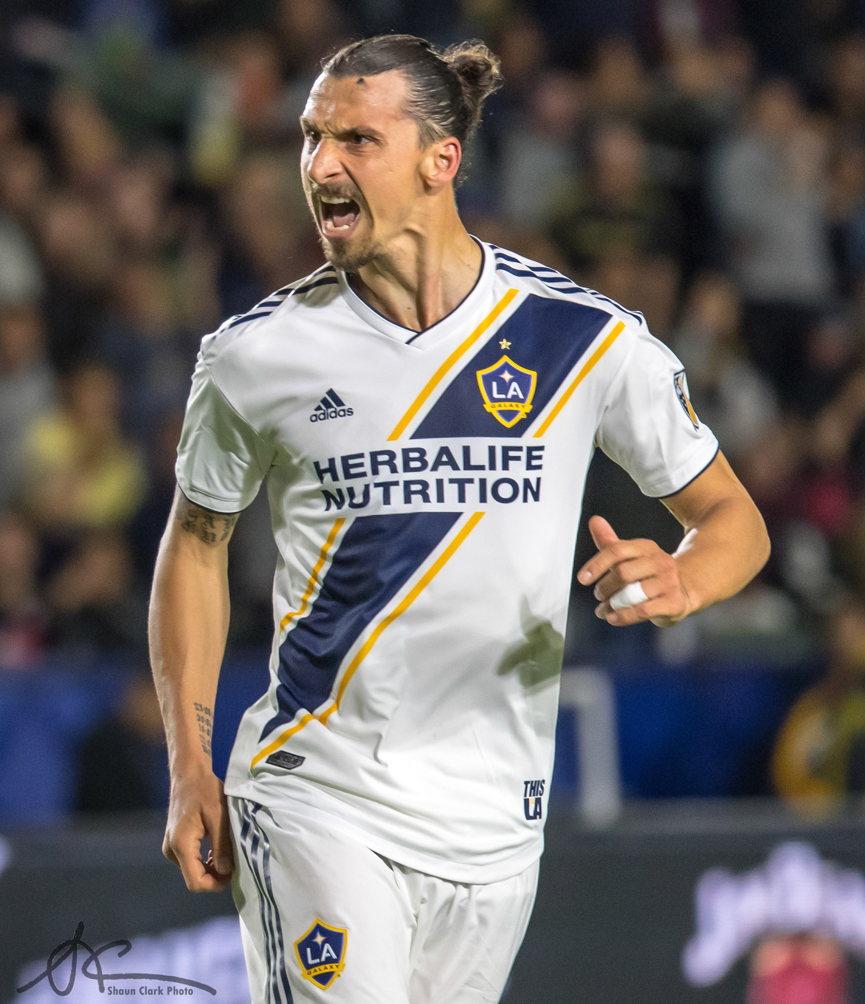CARSON, CA - MAY 30:  Zlatan Ibrahimovic #9 of Los Angeles Galaxy encourages his team during the Los Angeles Galaxy's MLS match against FC Dallas at the StubHub Center on May 30, 2018 in Carson, California.   FC Dallas won the match 3-2 (Photo by Shaun Clark/Getty Images) *** Local Caption *** Zlatan Ibrahimovic