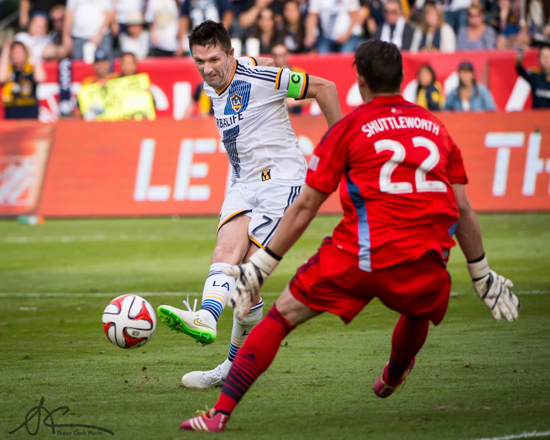 Carson, California – December 7, 2014.  LA Galaxy's Robbie Keane (#7) scores the game winner during the 2nd overtime period in the MLS Cup Final, a match won 2-1 in overtime  by the LA Galaxy, at the StubHub Center in Carson, California (Photo: Shaun Clark).