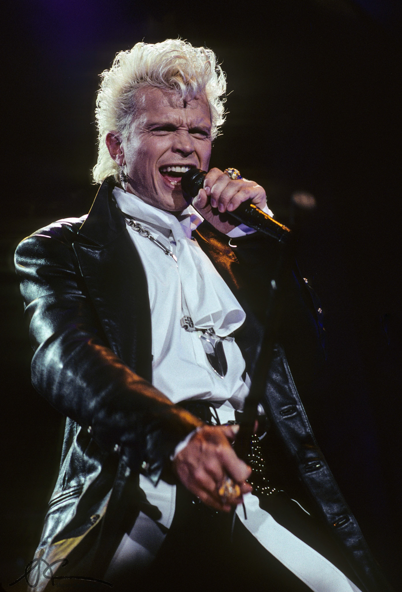 Dallas, Texas - October 1990:  Billy Idol (Photo: Shaun Clark).