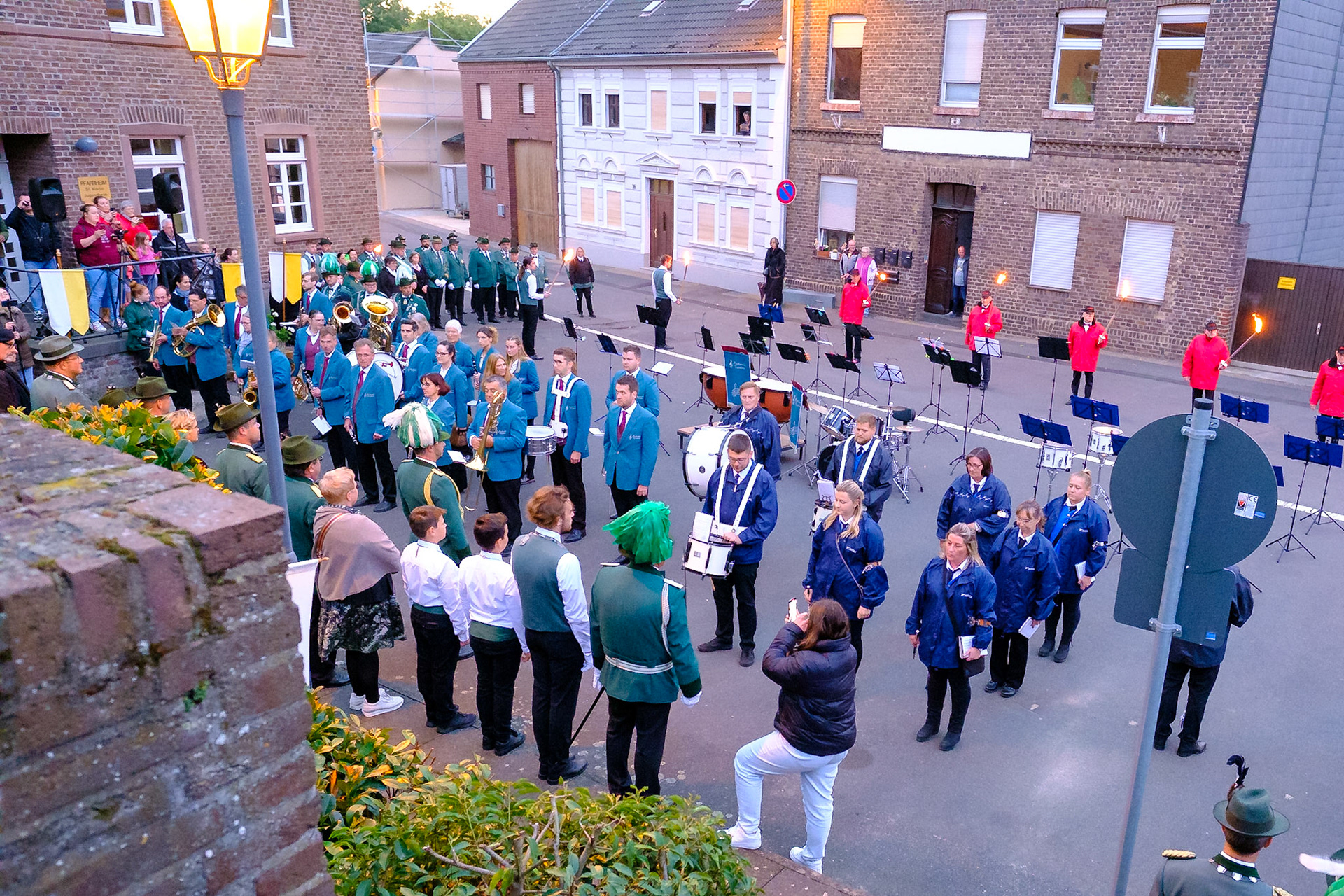 St. Hubertus Schützenbruderschaft Friesheim ernenn Hans-Peter Nolden die Ehrenpräsidentschaft der Schützenbruderschaft.