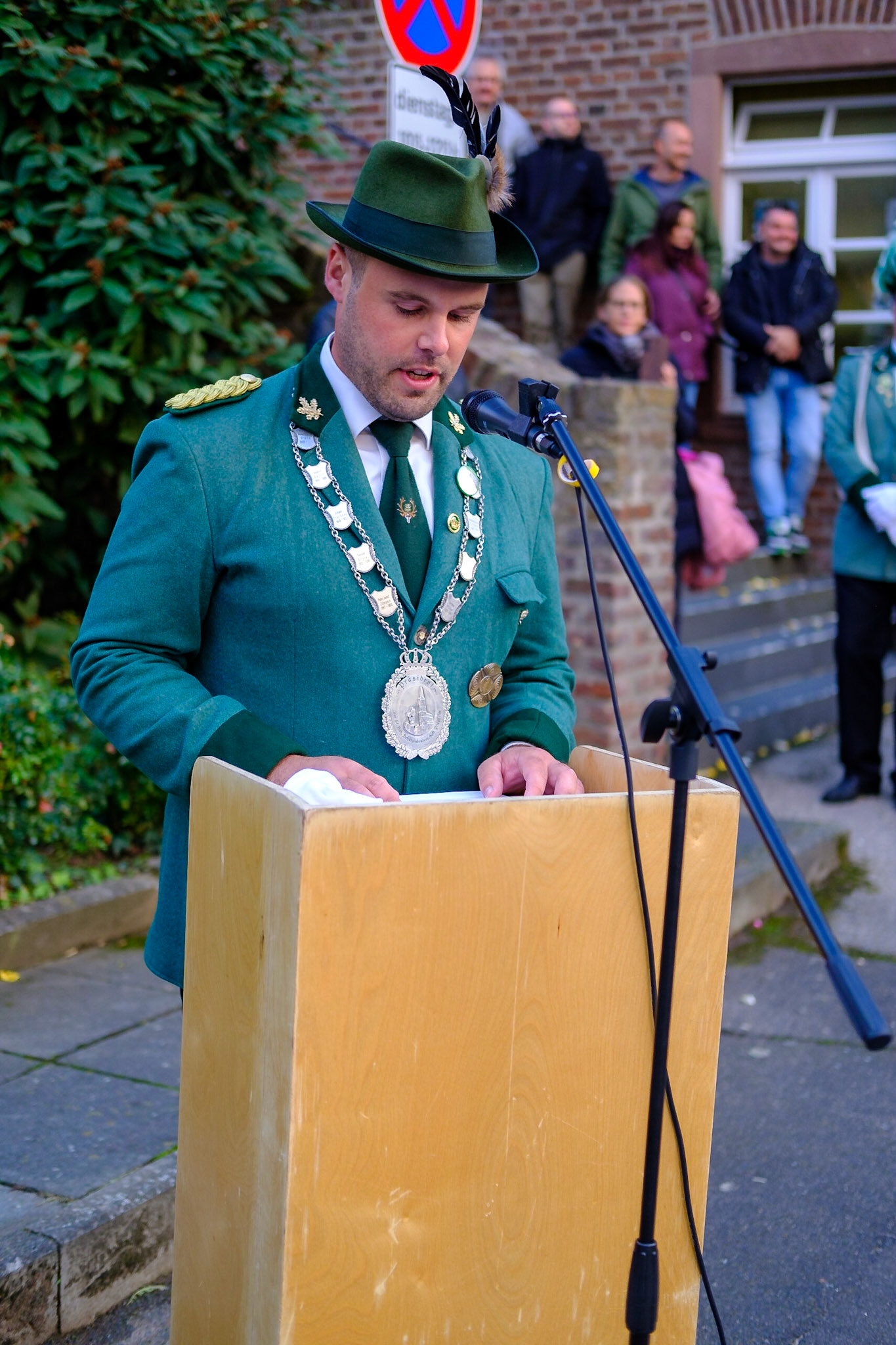 St. Sebastianus Schützenbruderschaft Friesheim ernenn Hans-Peter Nolden die Ehrenpräsidentschaft der Schützenbruderschaft.