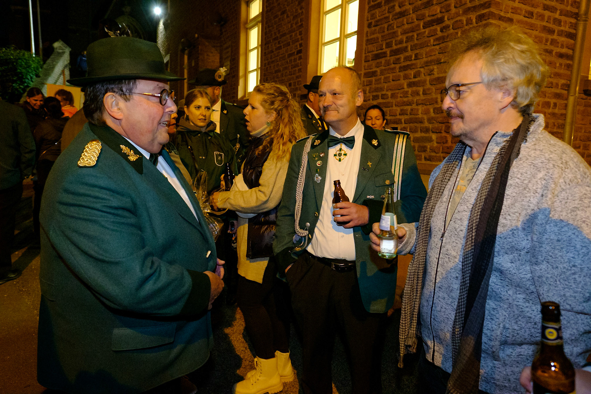 St. Hubertus Schützenbruderschaft Friesheim ernenn Hans-Peter Nolden die Ehrenpräsidentschaft der Schützenbruderschaft.