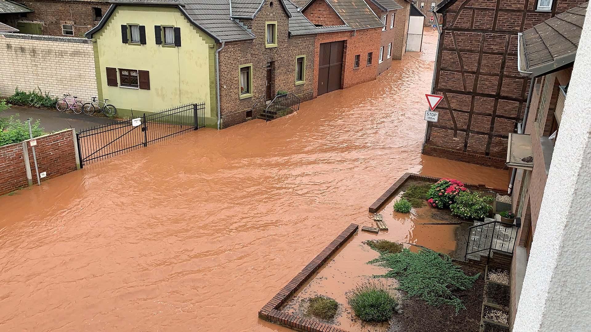 Hochwasser in Erftstadt 2021