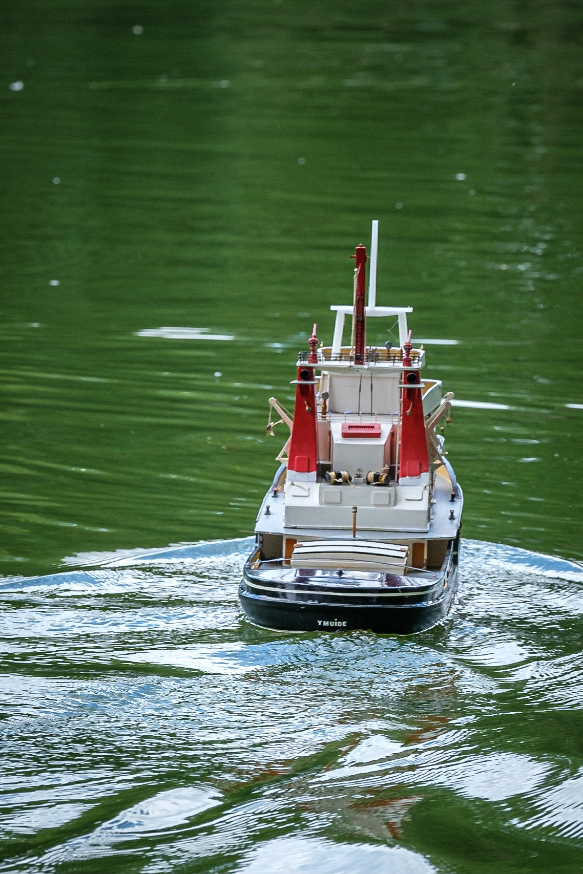 Sonntagsfahren am Volksgartenweiher Köln