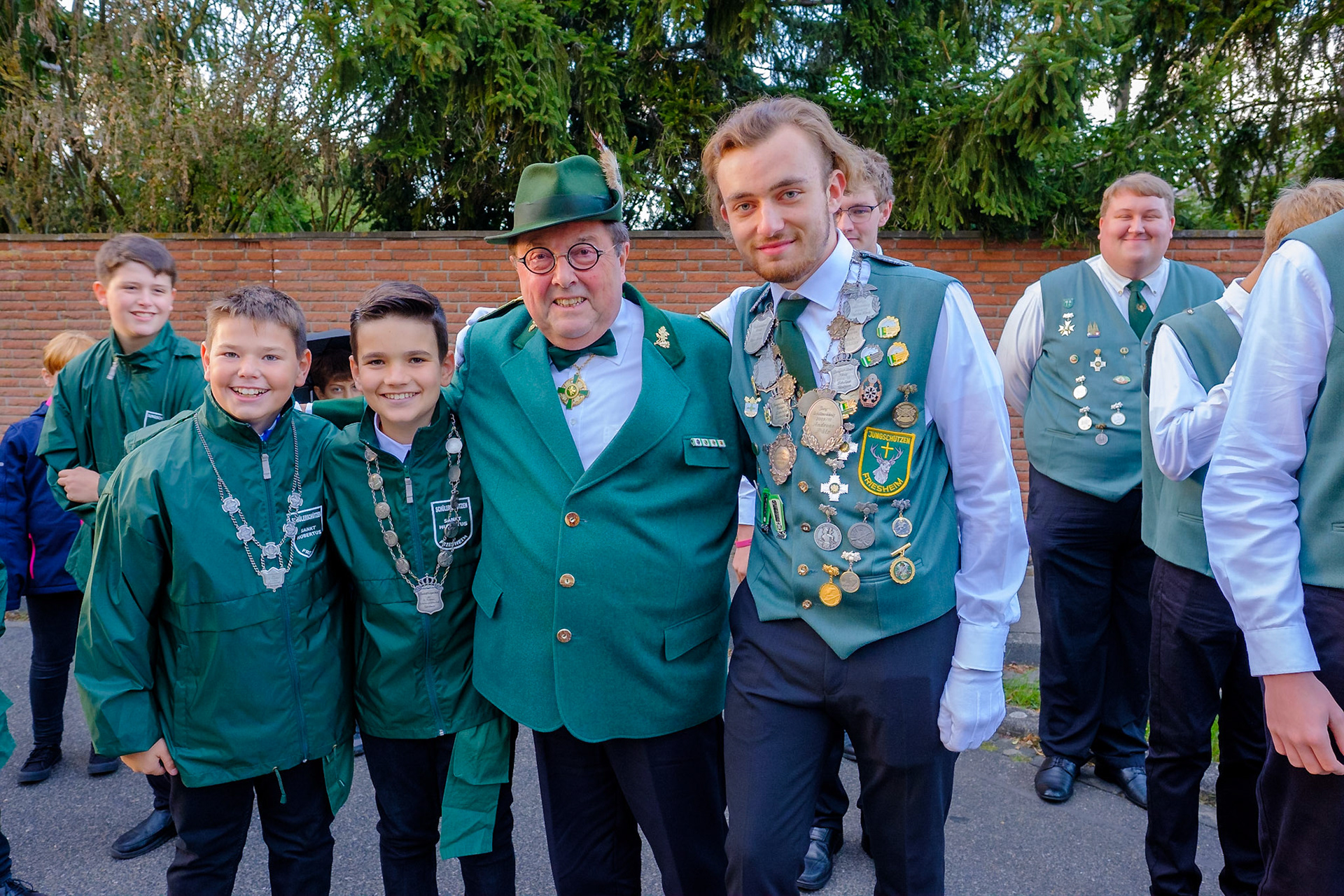 St. Sebastianus Schützenbruderschaft Friesheim ernenn Hans-Peter Nolden die Ehrenpräsidentschaft der Schützenbruderschaft.