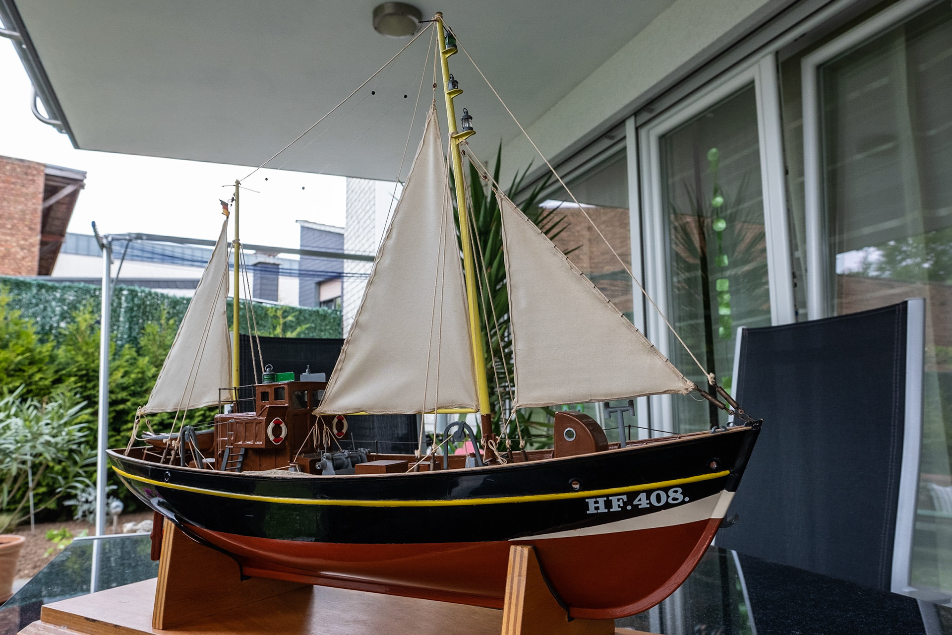 Am 18.05.2020 über Ebay-Kleinanzeigen als Standmodell gekauft.