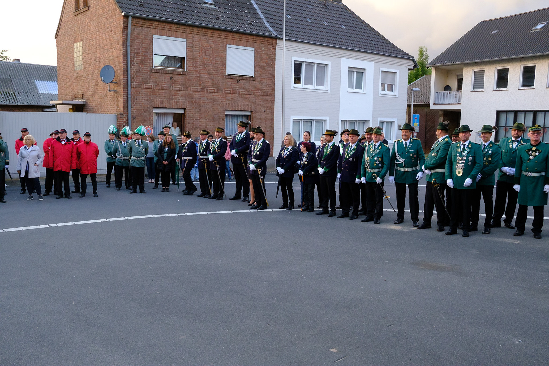 St. Sebastianus Schützenbruderschaft Friesheim ernenn Hans-Peter Nolden die Ehrenpräsidentschaft der Schützenbruderschaft.