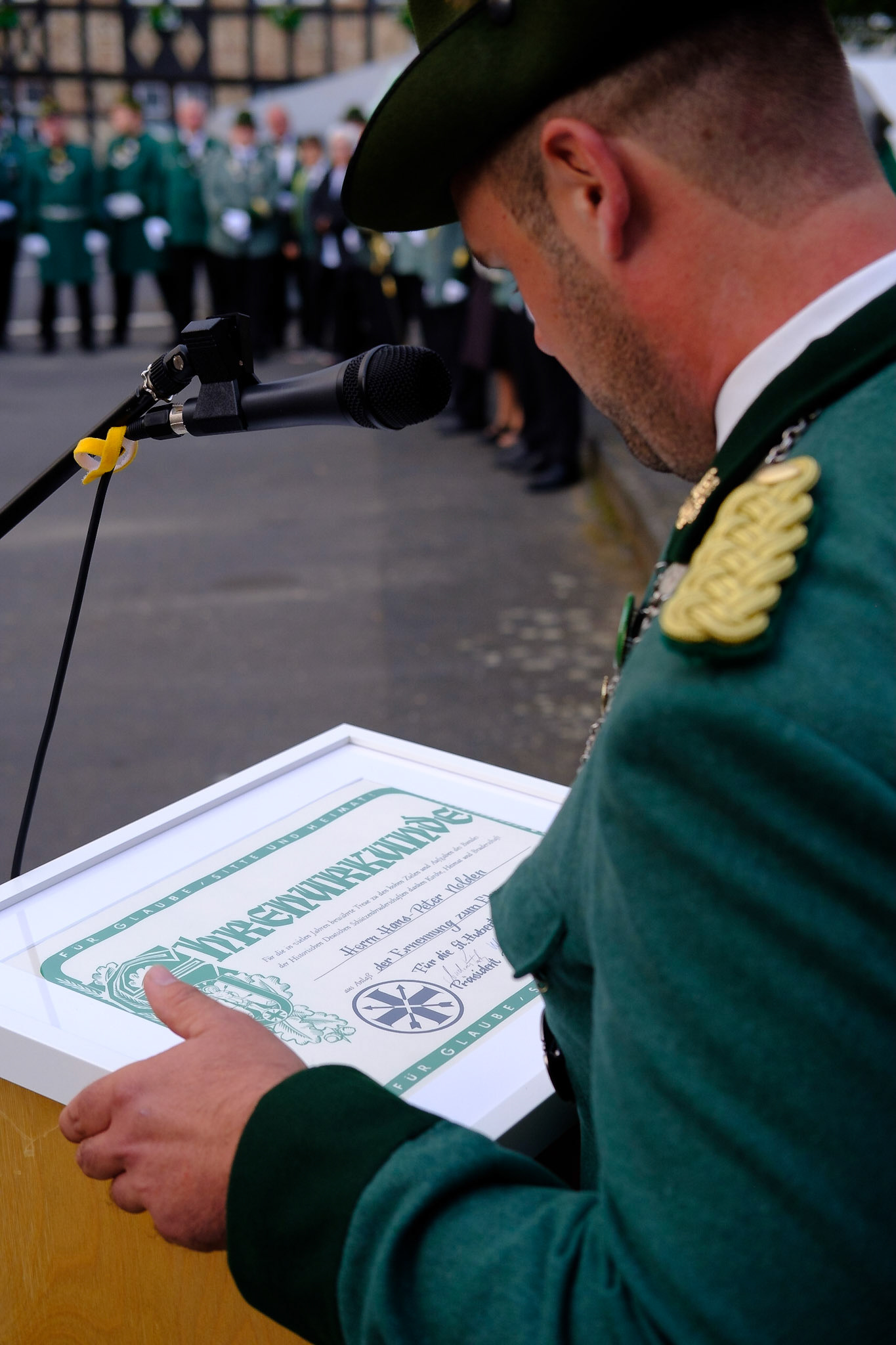St. Sebastianus Schützenbruderschaft Friesheim ernenn Hans-Peter Nolden die Ehrenpräsidentschaft der Schützenbruderschaft.