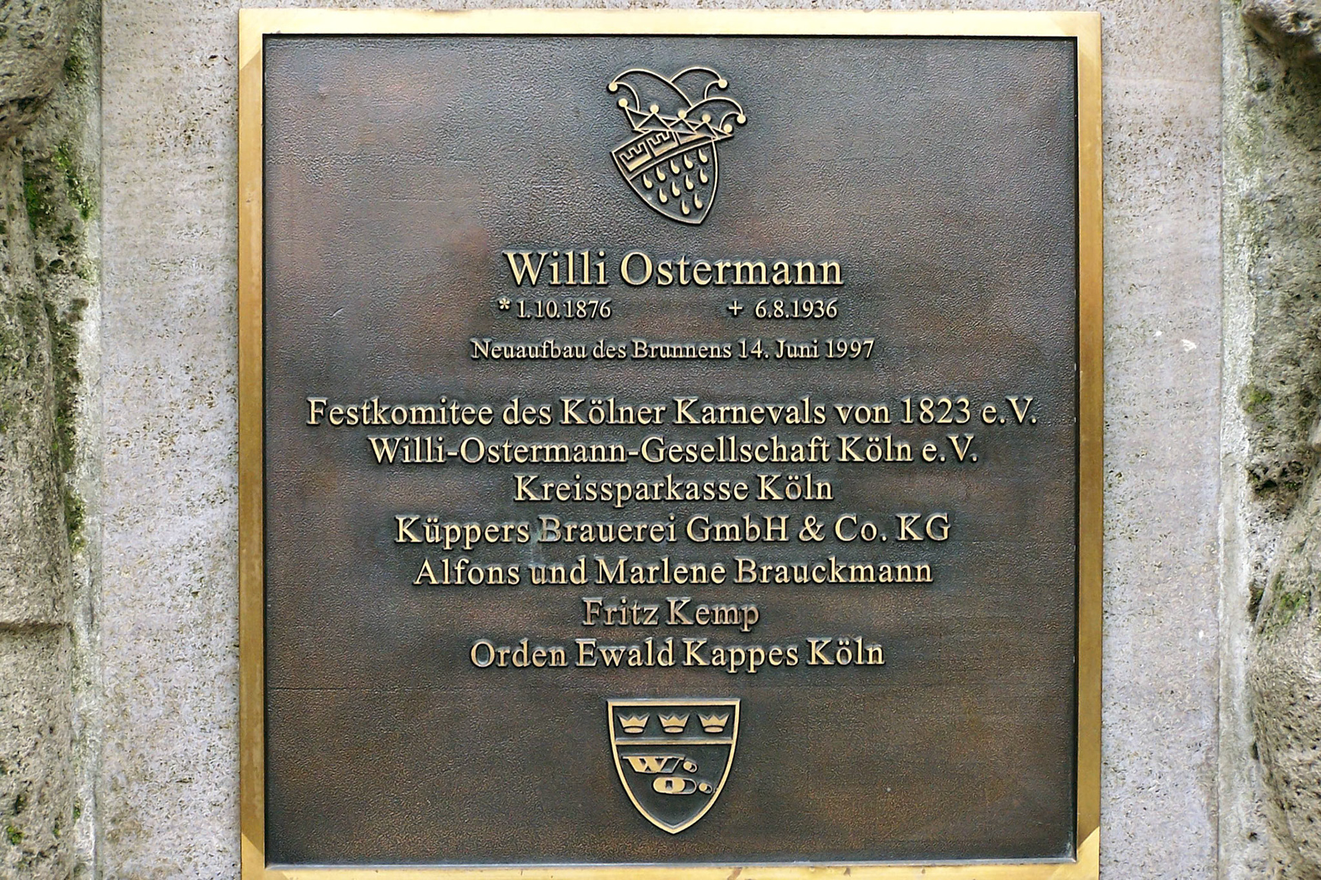 Denkmal für Willy Ostermann auf dem Willy Ostermann Platz in Köln