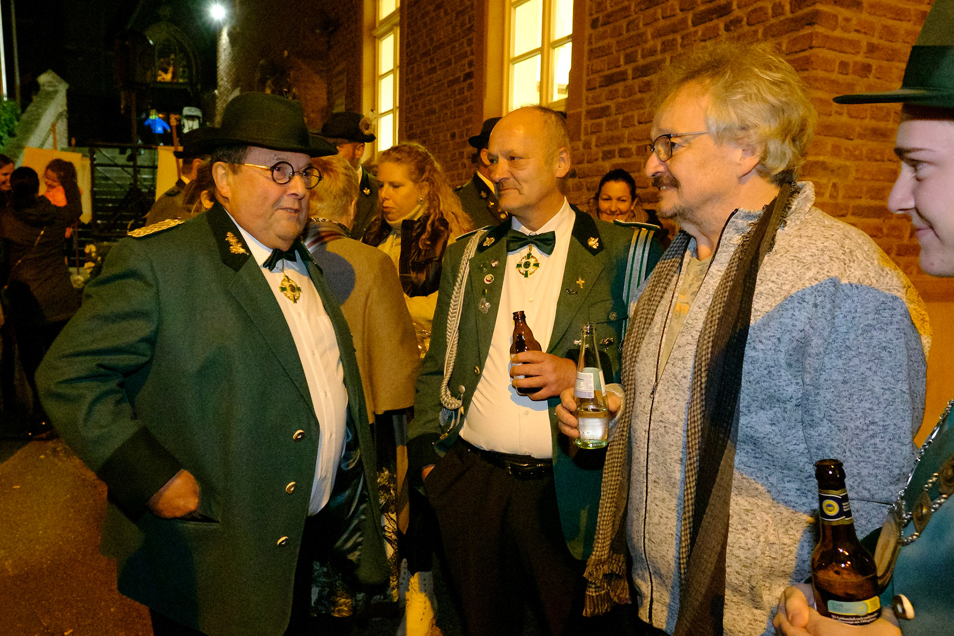 St. Hubertus Schützenbruderschaft Friesheim ernenn Hans-Peter Nolden die Ehrenpräsidentschaft der Schützenbruderschaft.