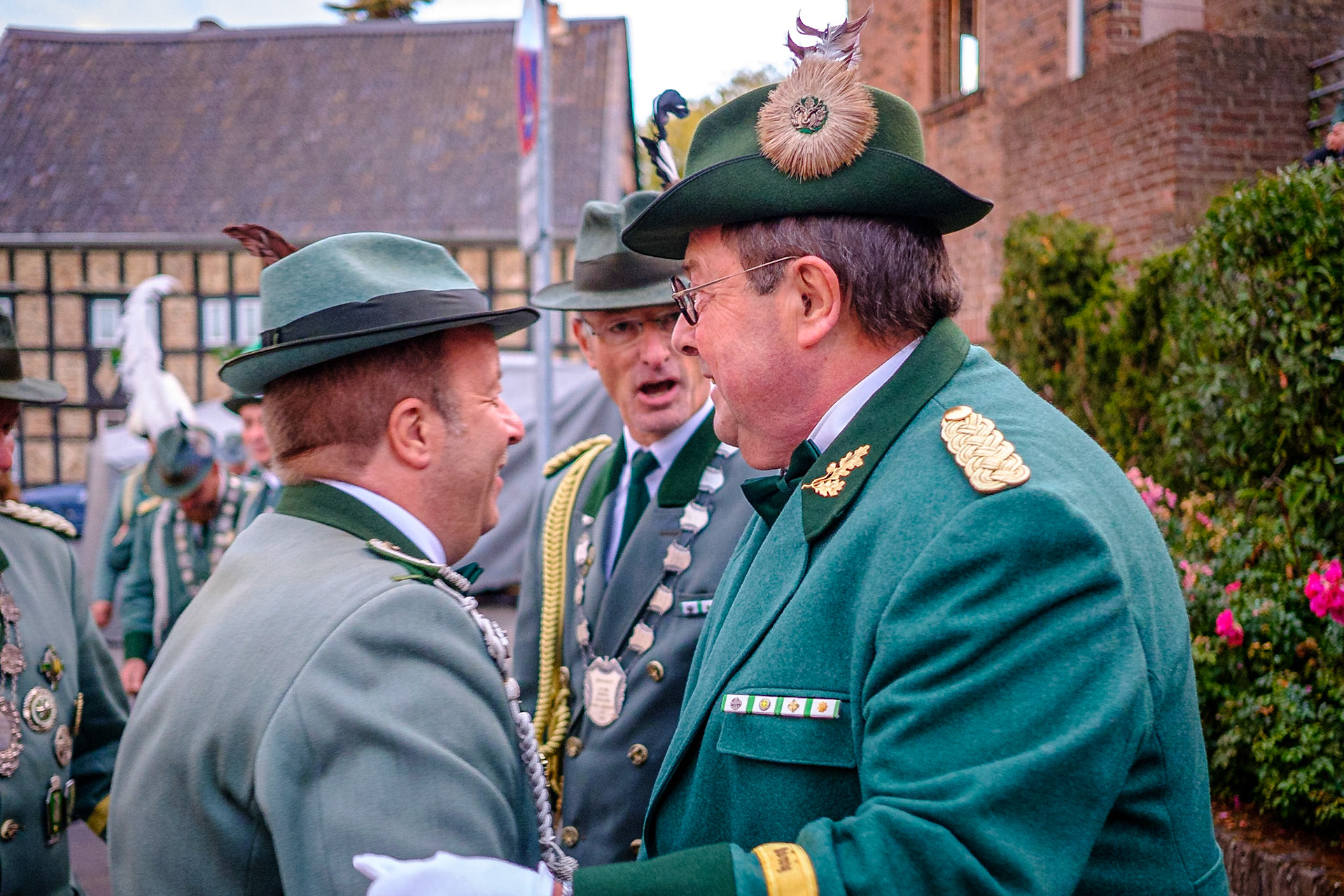 St. Sebastianus Schützenbruderschaft Friesheim ernenn Hans-Peter Nolden die Ehrenpräsidentschaft der Schützenbruderschaft.
