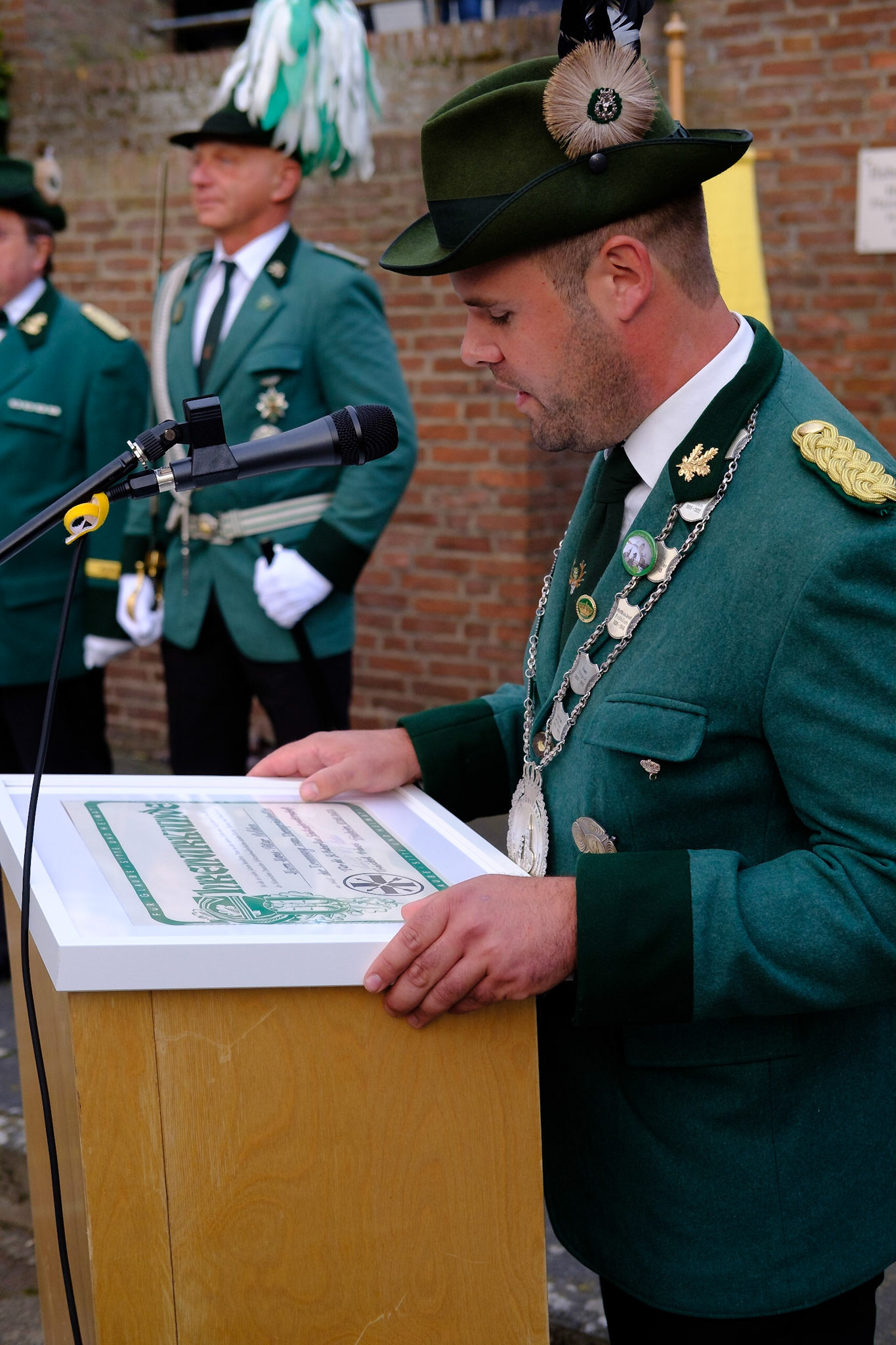 St. Sebastianus Schützenbruderschaft Friesheim ernenn Hans-Peter Nolden die Ehrenpräsidentschaft der Schützenbruderschaft.