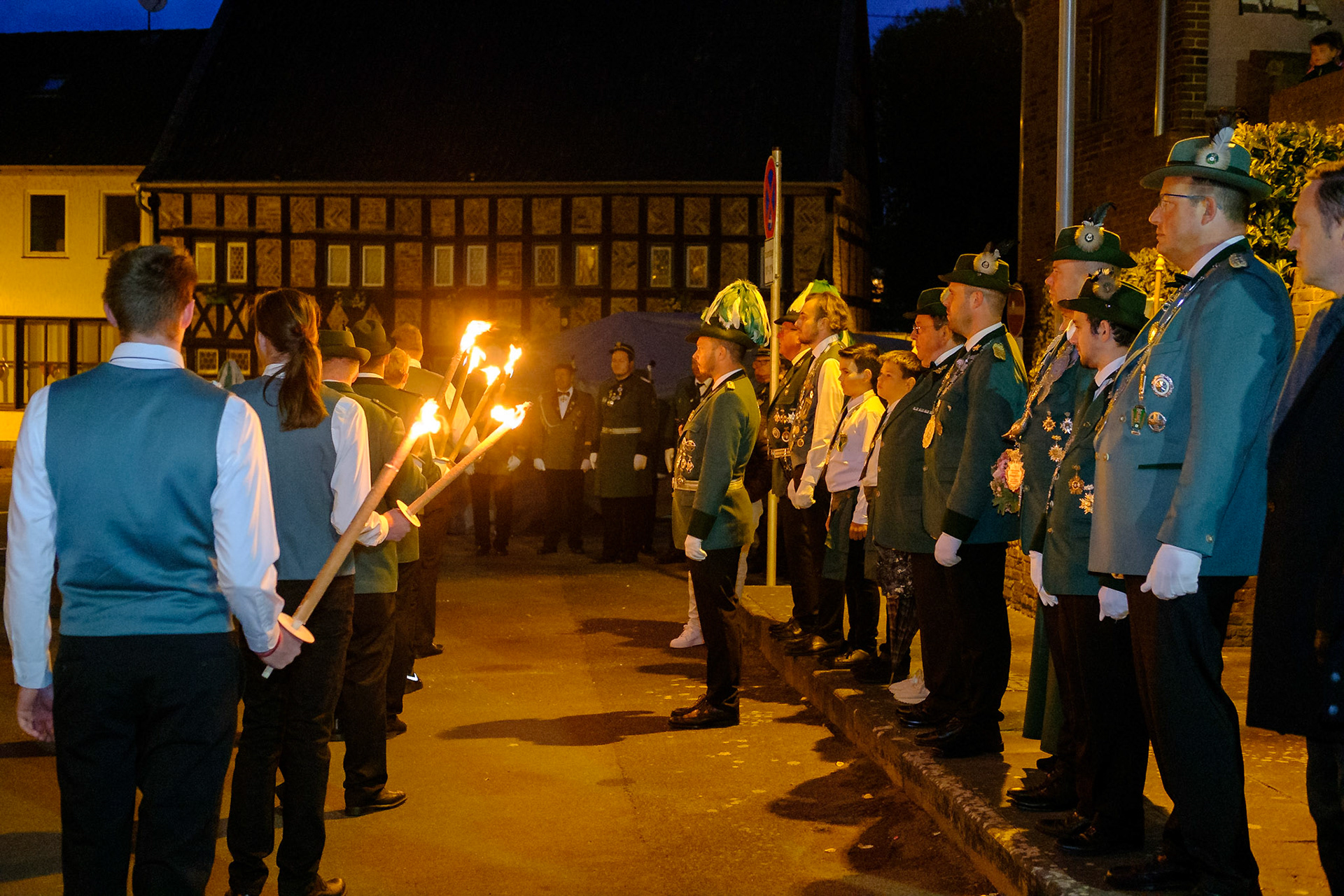 St. Hubertus Schützenbruderschaft Friesheim ernenn Hans-Peter Nolden die Ehrenpräsidentschaft der Schützenbruderschaft.