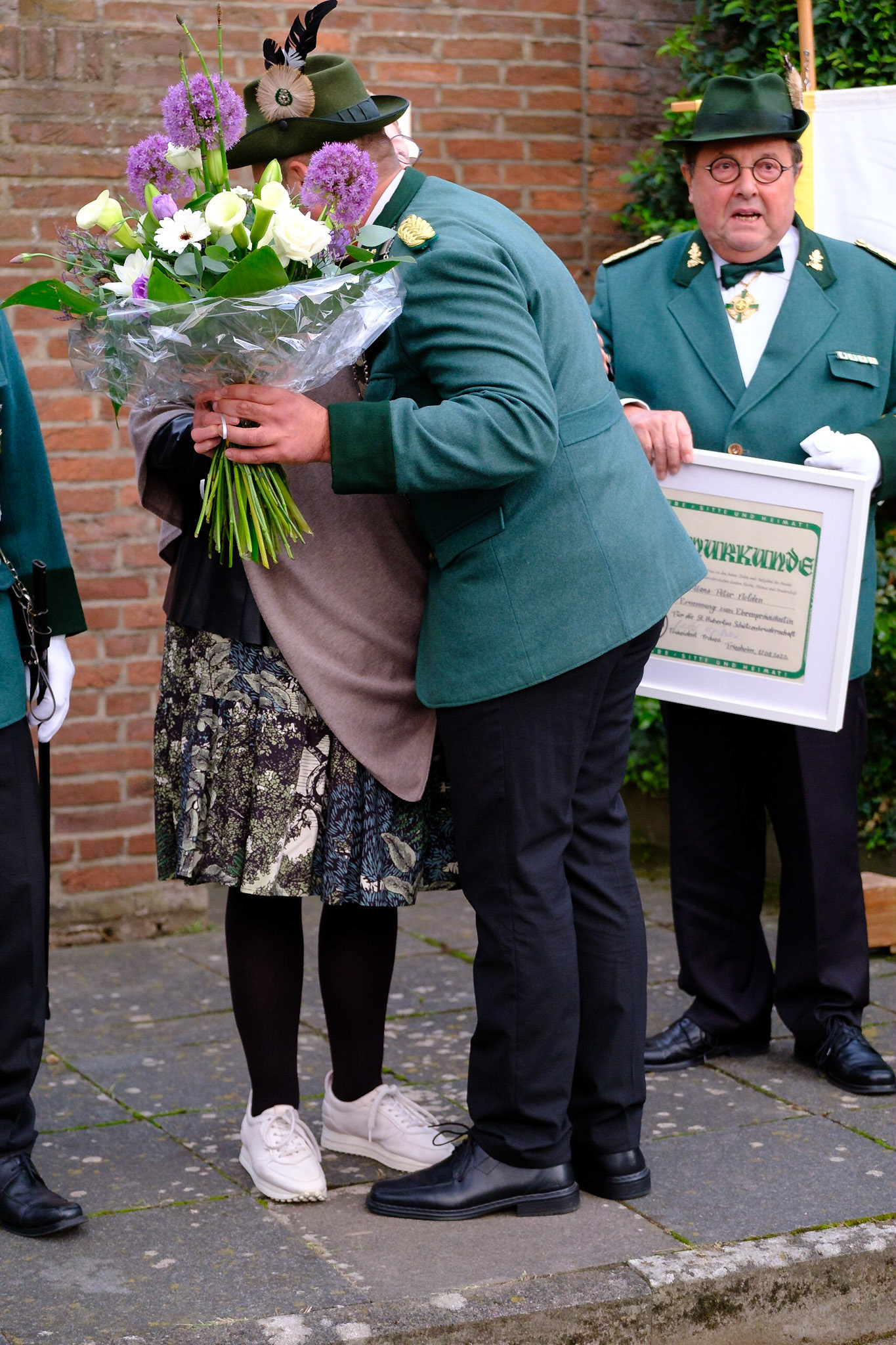St. Sebastianus Schützenbruderschaft Friesheim ernenn Hans-Peter Nolden die Ehrenpräsidentschaft der Schützenbruderschaft.