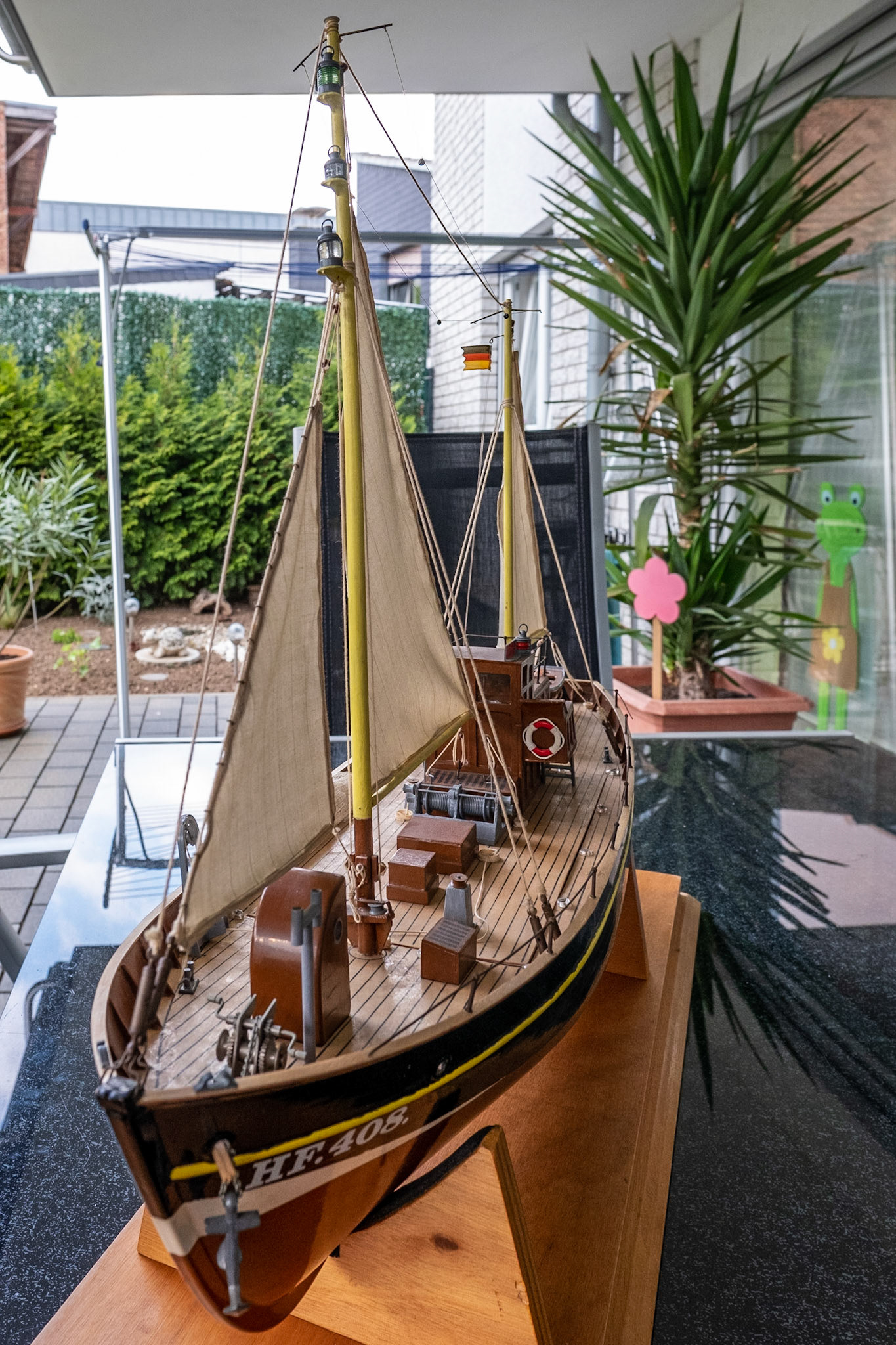 Am 18.05.2020 über Ebay-Kleinanzeigen als Standmodell gekauft.