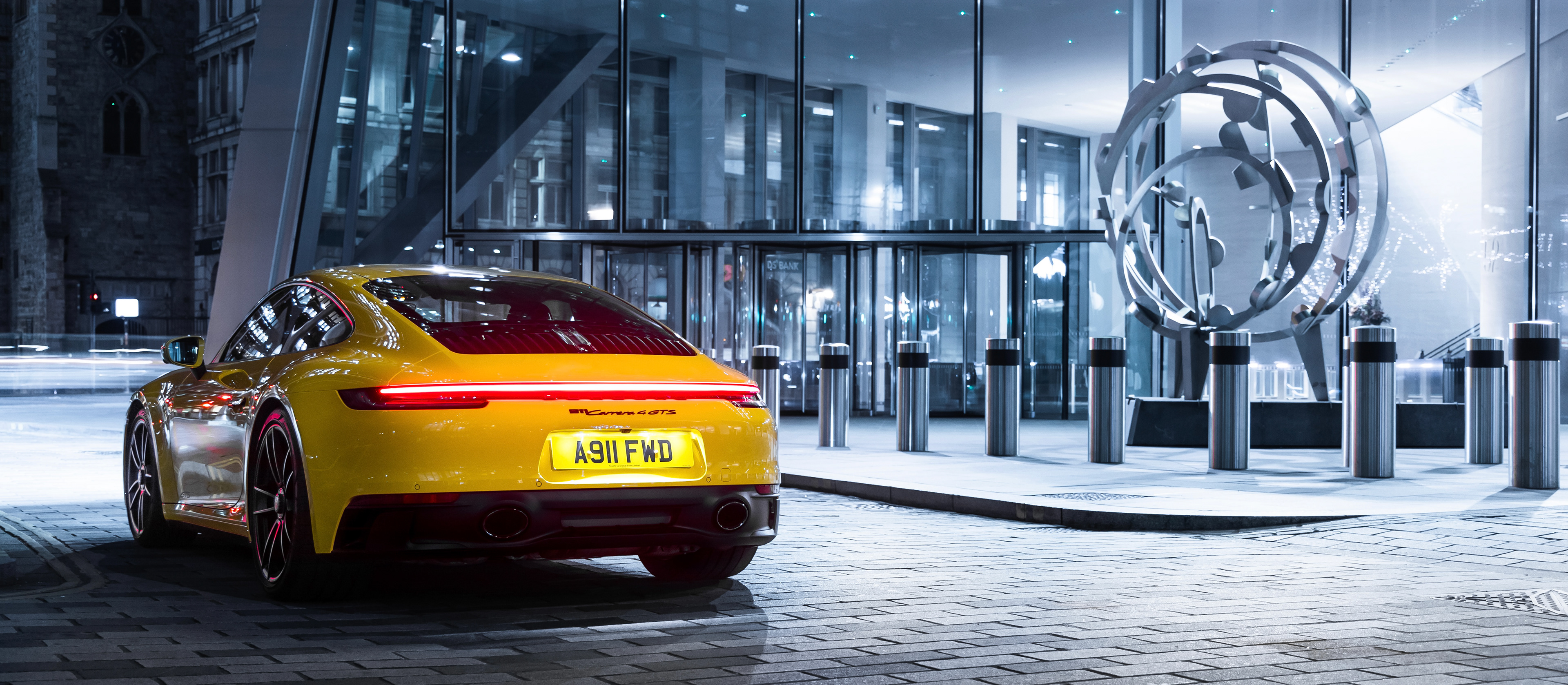 Porsche Carrera 4 GTS