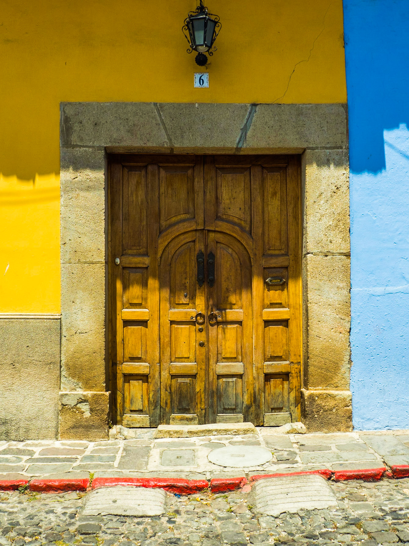 Antigua Door 2