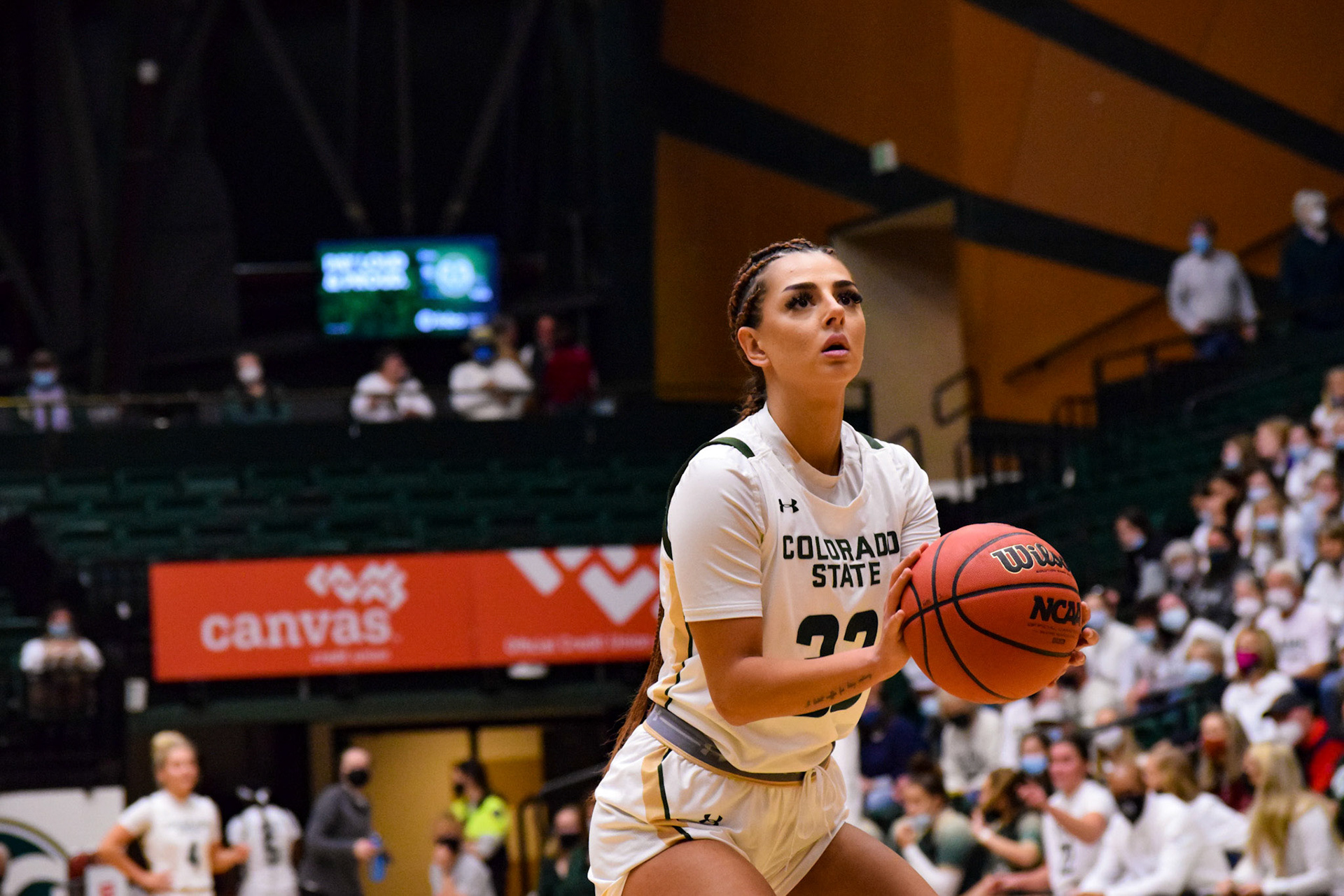 Petra Farkas shooting a free throw