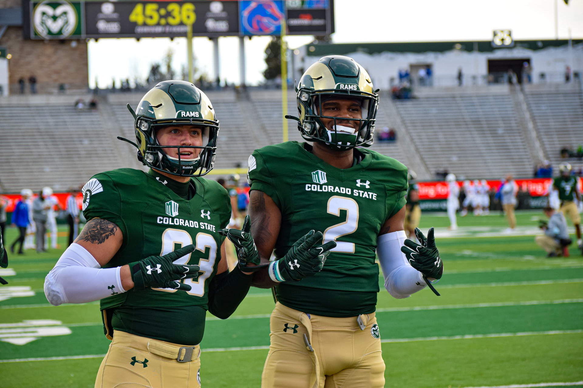 Justice McCoy and Jonathan Terry posing during warmups