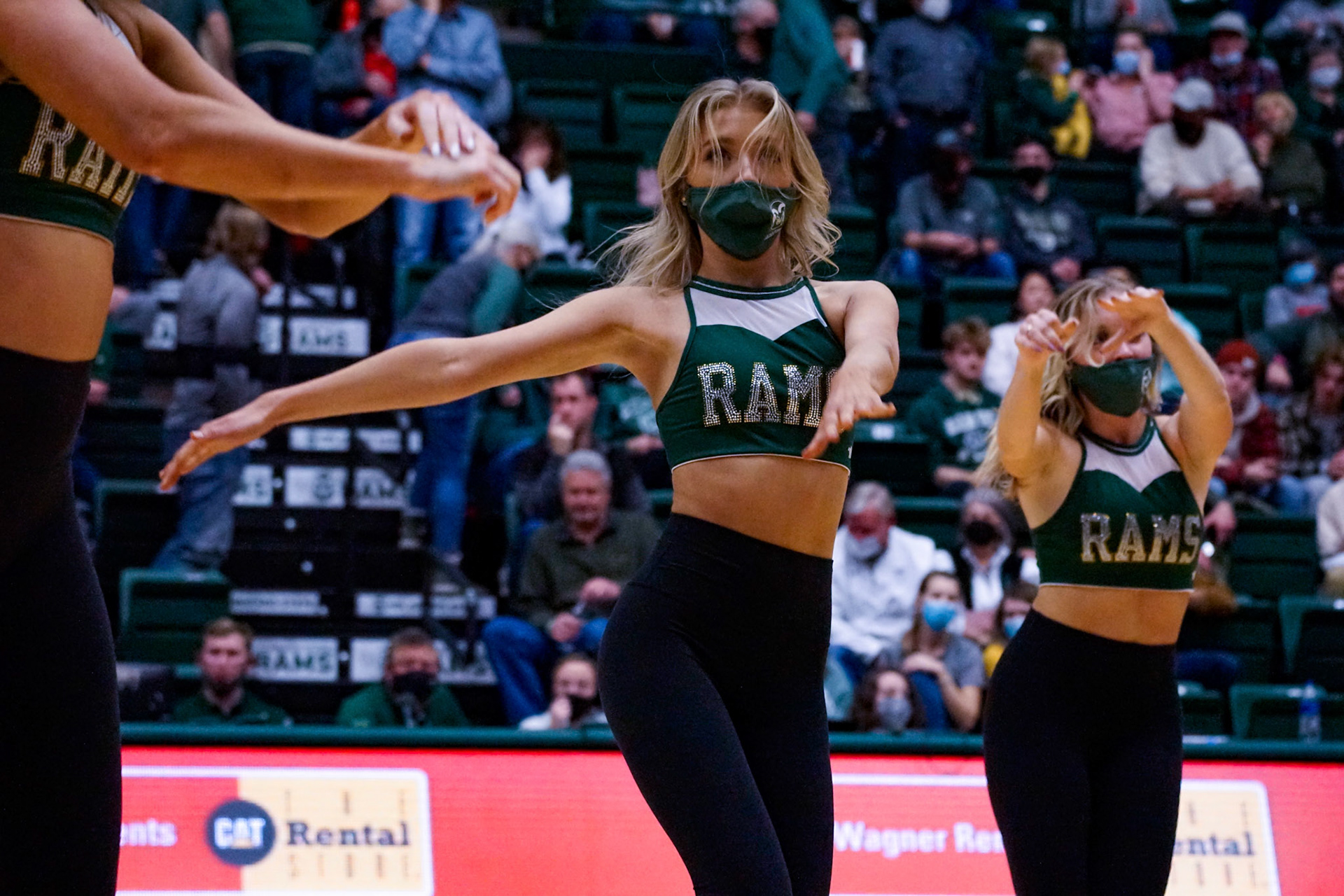 Jacy Pringle dancing in Moby Arena