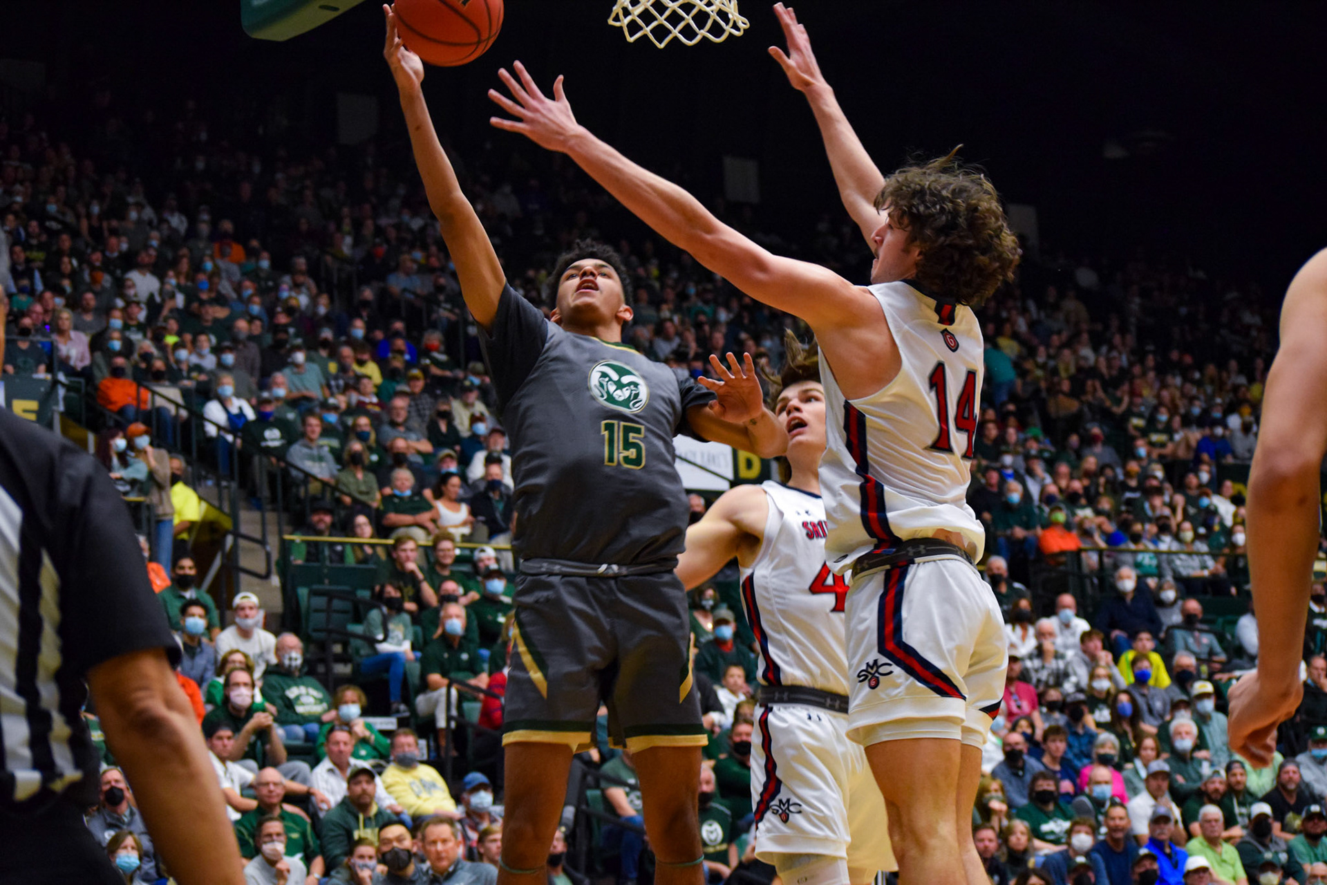Jalen Lake shooting a layup