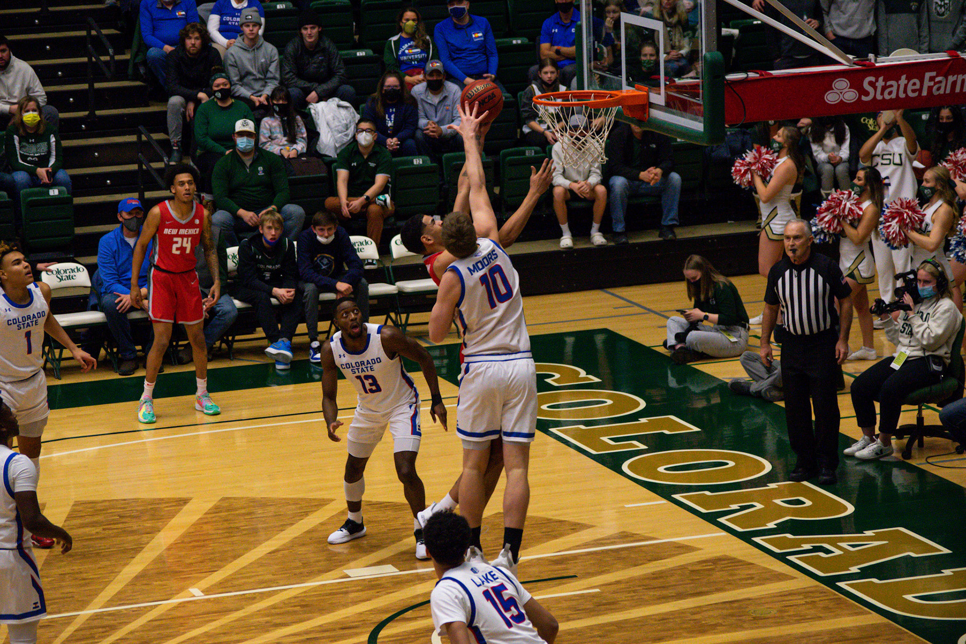 James Moors guarding a layup attempt