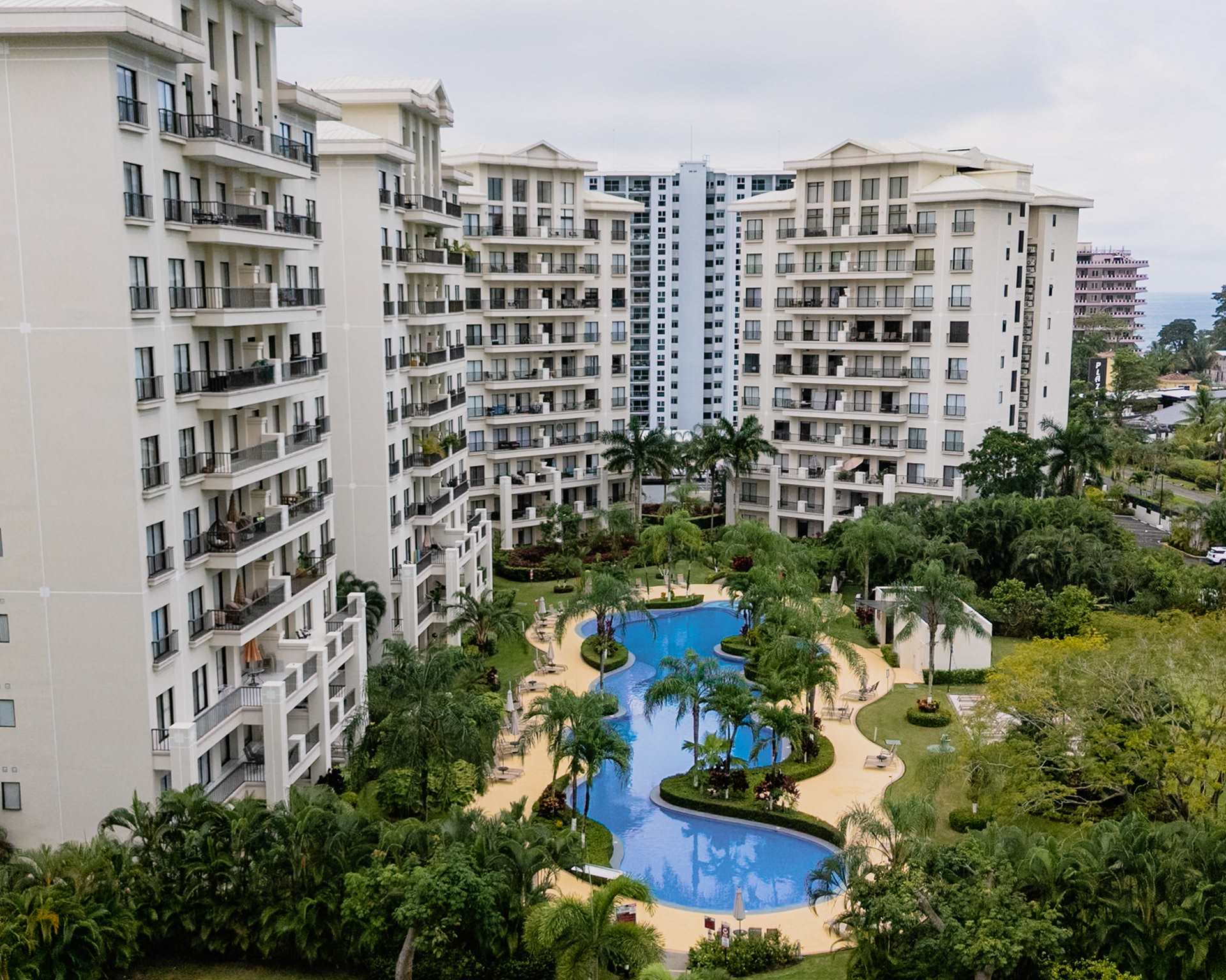 Fotografía aérea publicitaria para bienes raíces en Costa Rica.