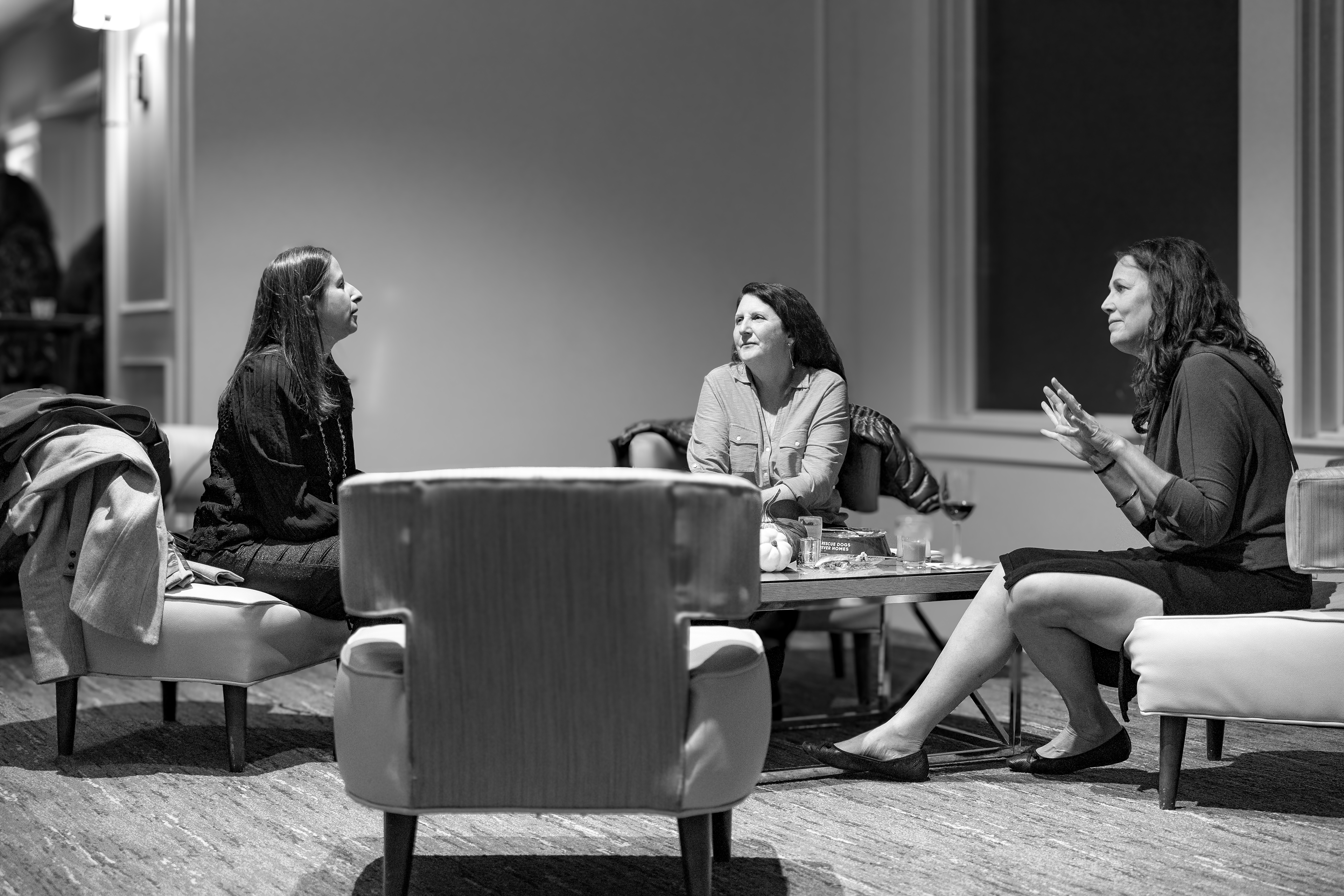 Lu holding court at Blue Ocean
