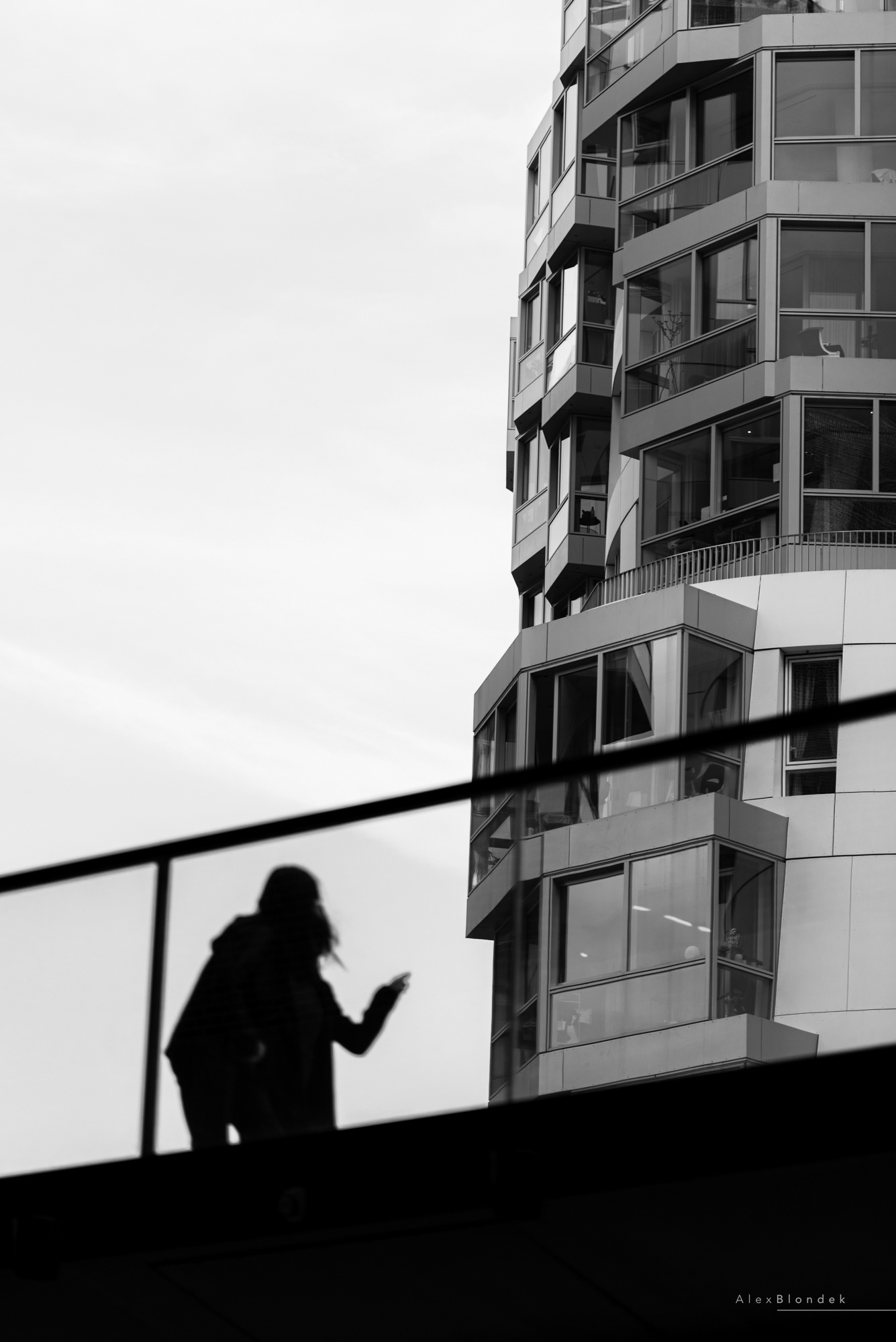 Gehry Apartments - London