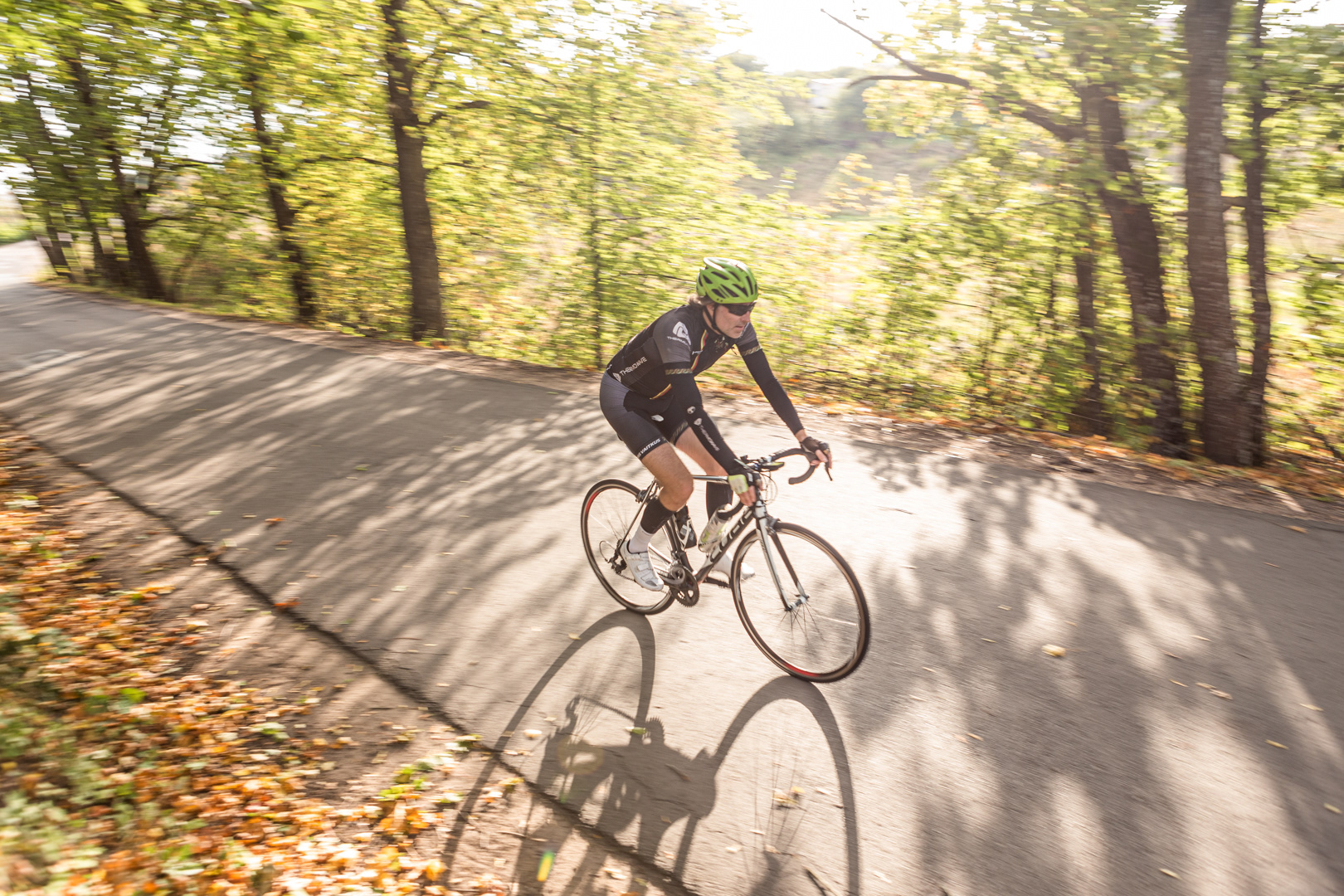 Dviratininkas kasmetinio Elektrėnai Gran Fondo dviračių maratono metu