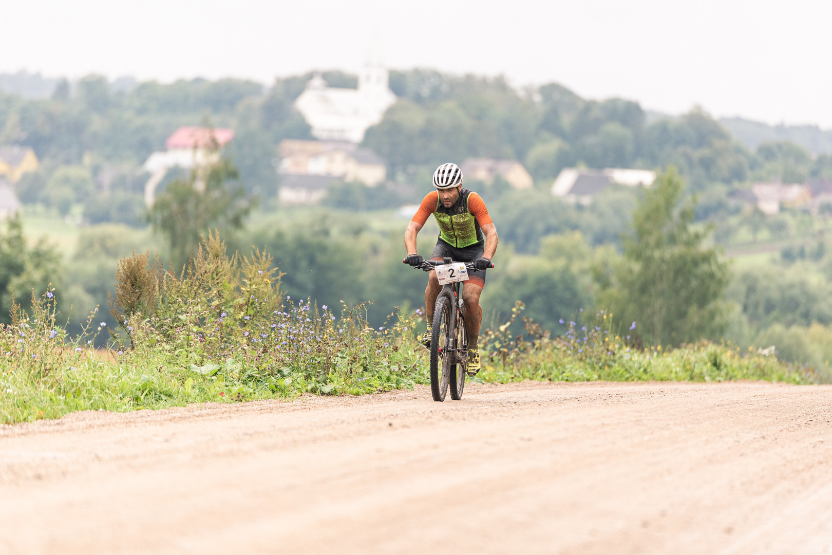 Dviratininkas Sparnai GX gravel lenktynių metu