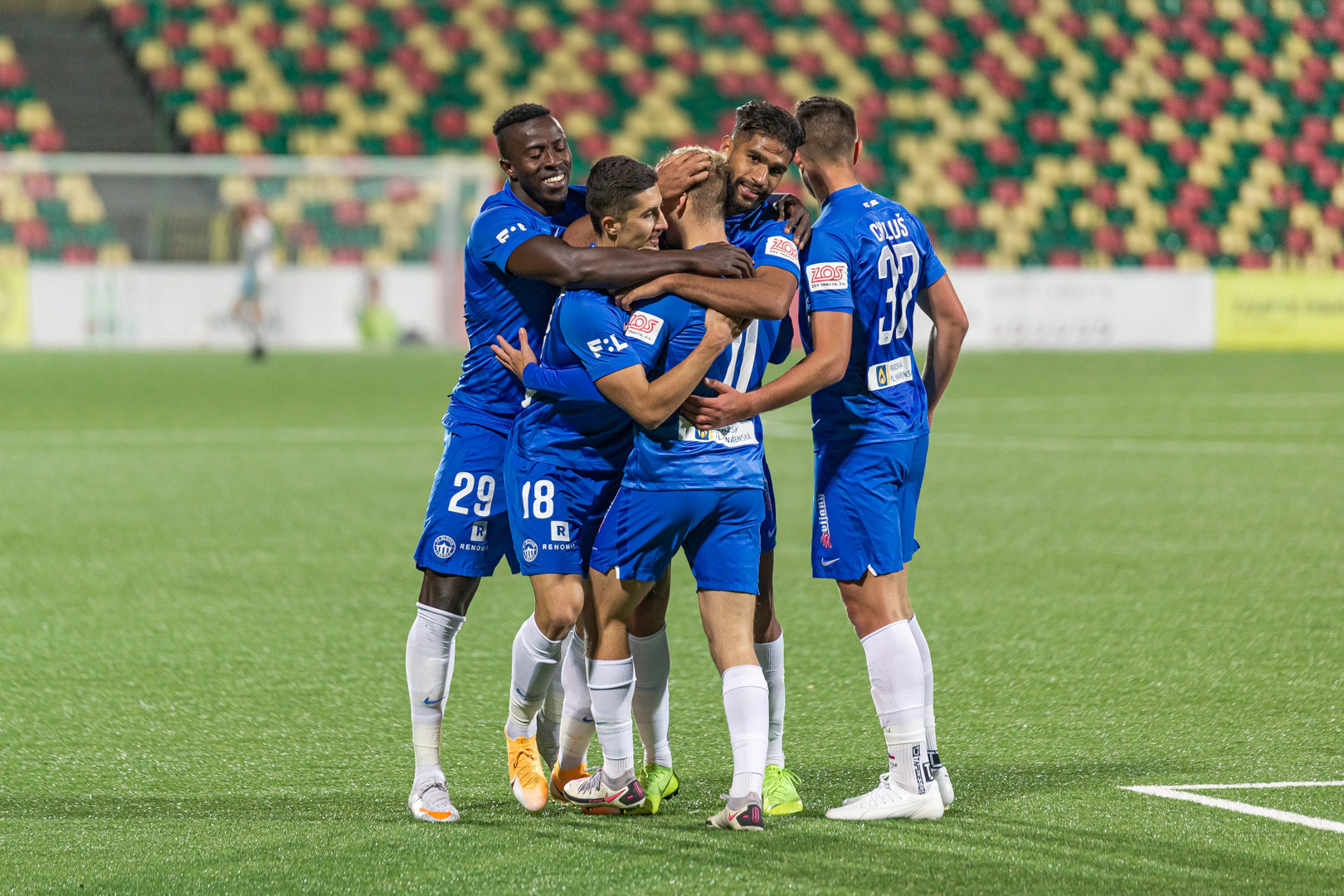 FC SLOVAN futbolininkai švenčia ketvirtą įvartį UEFA EUROPOS LYGOS atrankos rungtynėse prieš Vilniaus Riterius