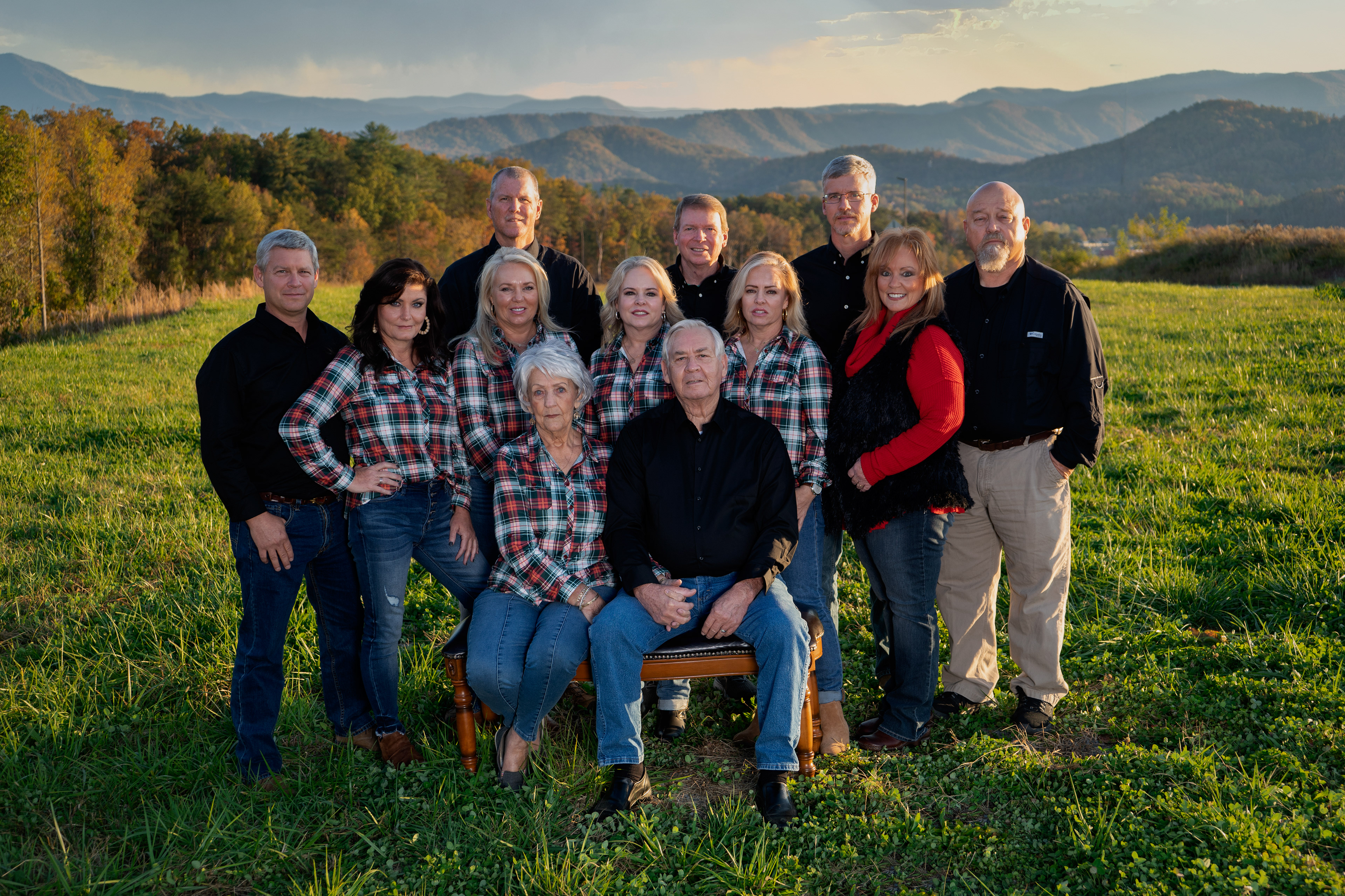 Smoky Mountain Family Reunion Photographer