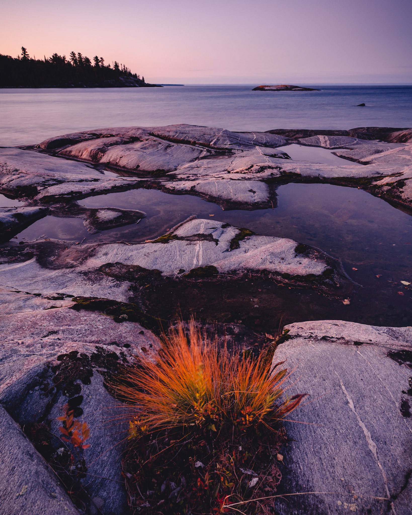 Agawa Bay, Lake Superior Provincial Park, Ontario, Canada.