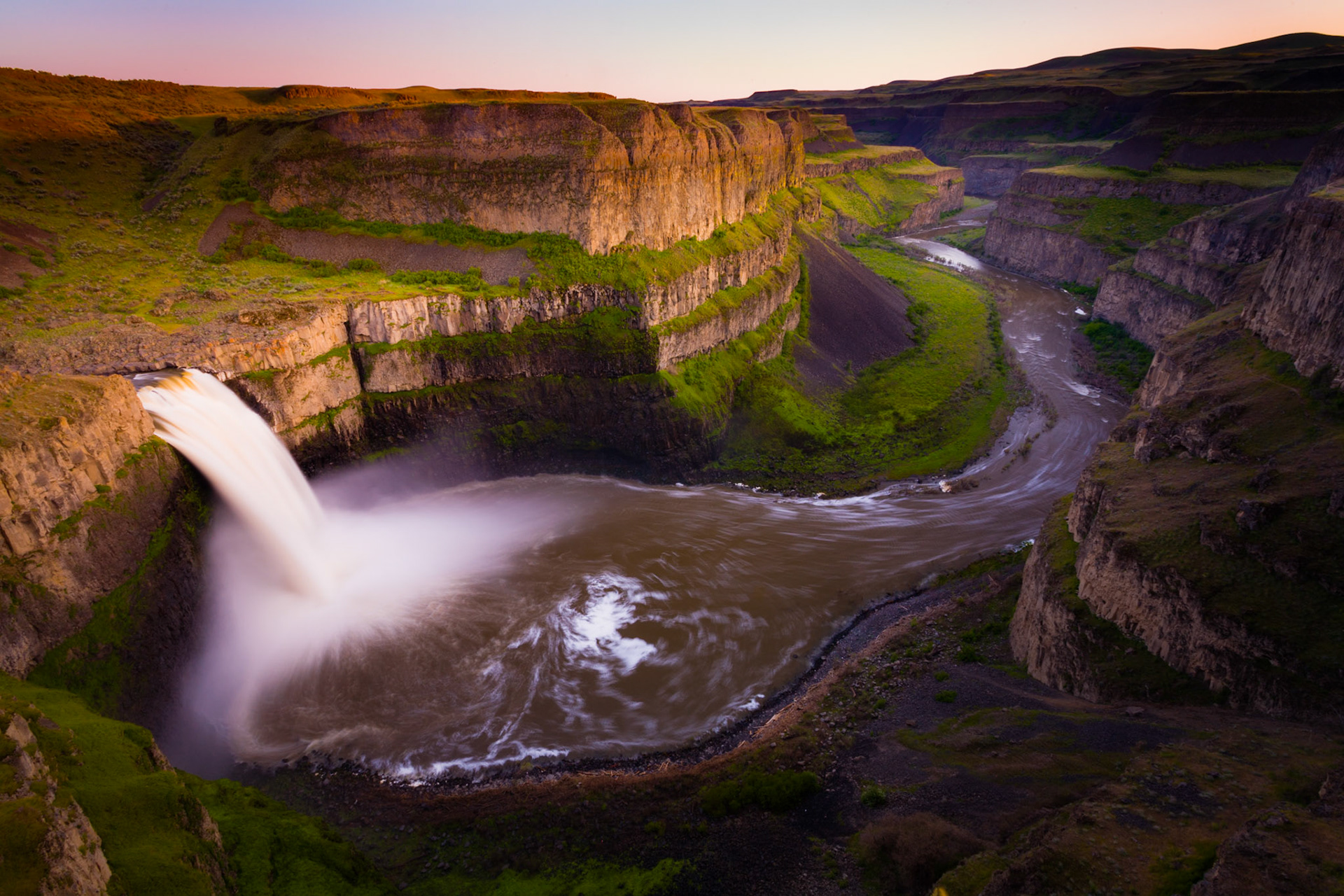 Palouse Falls State Park, Washington, USA.