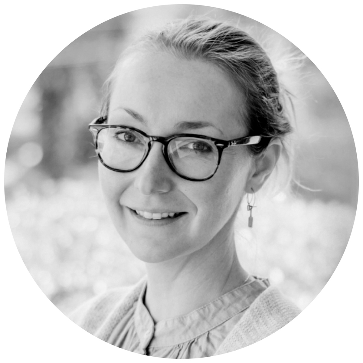 tugeau-2-allysa-adams