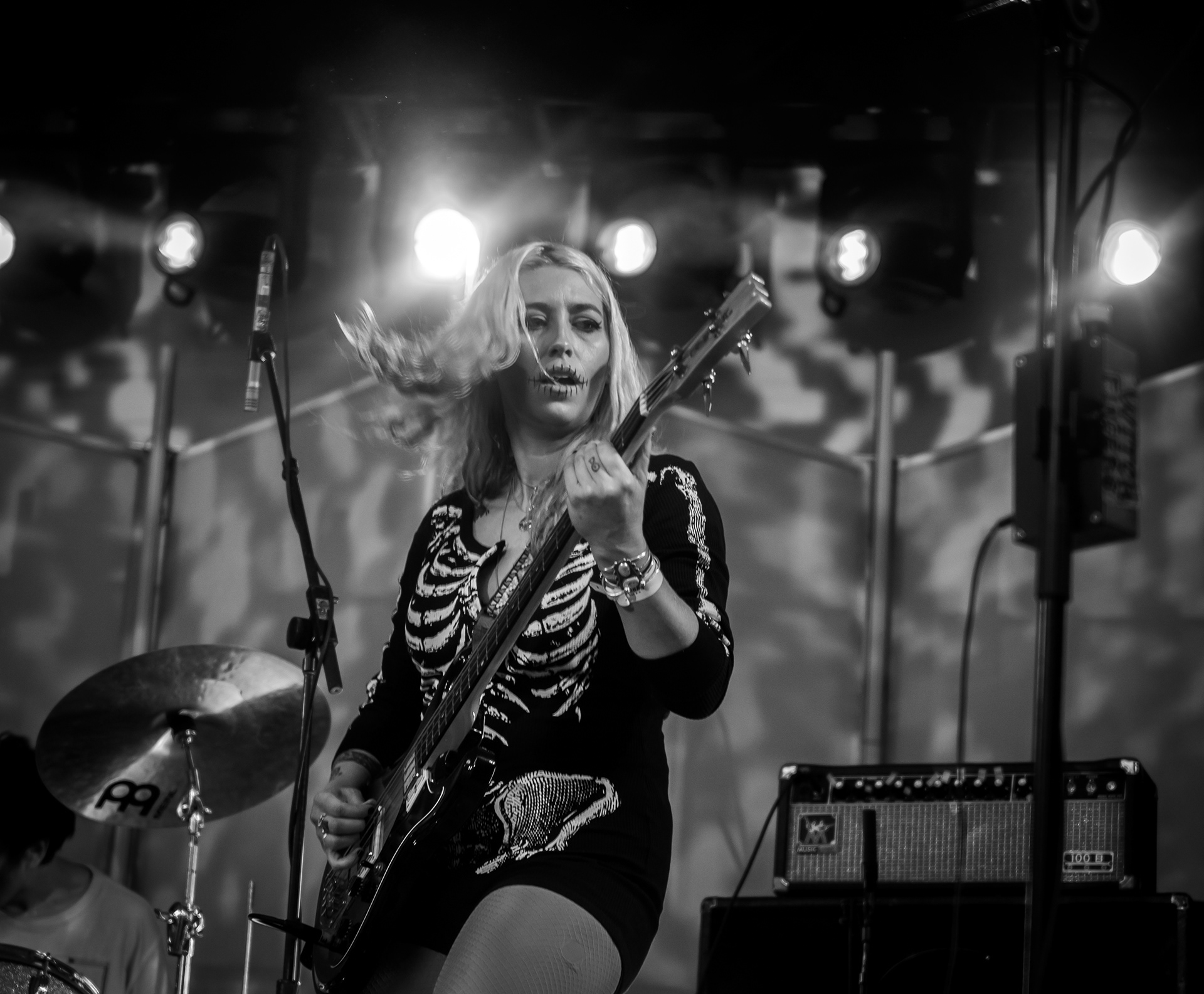 Frankie and the Witch Fingers