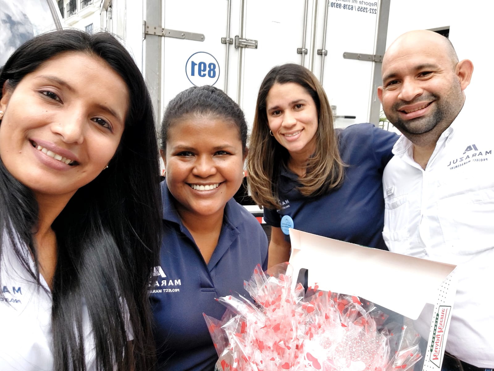 EL equipo de Sofitel celebrando San Valentin
