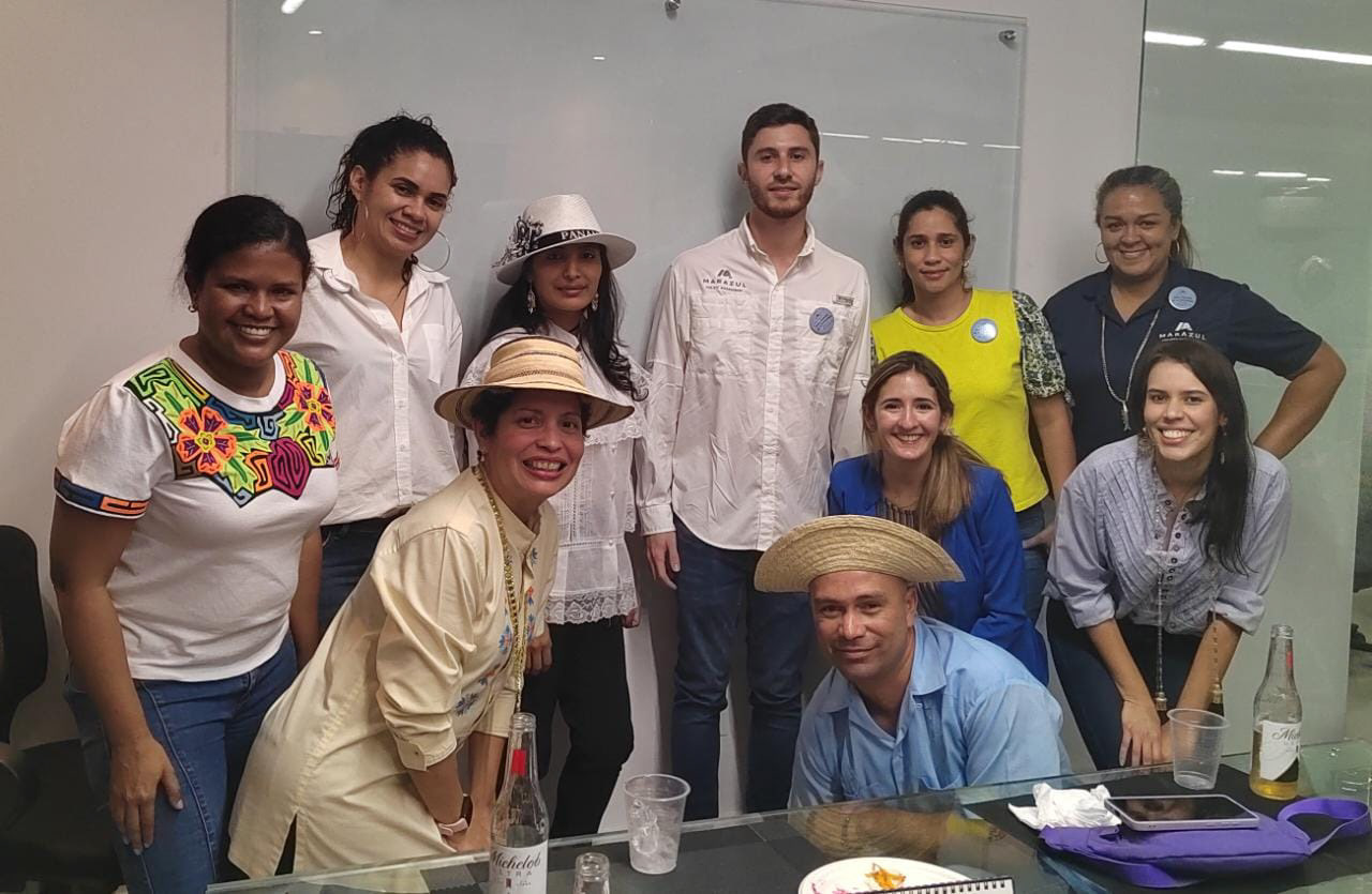 Nuevo comité de la felicidad