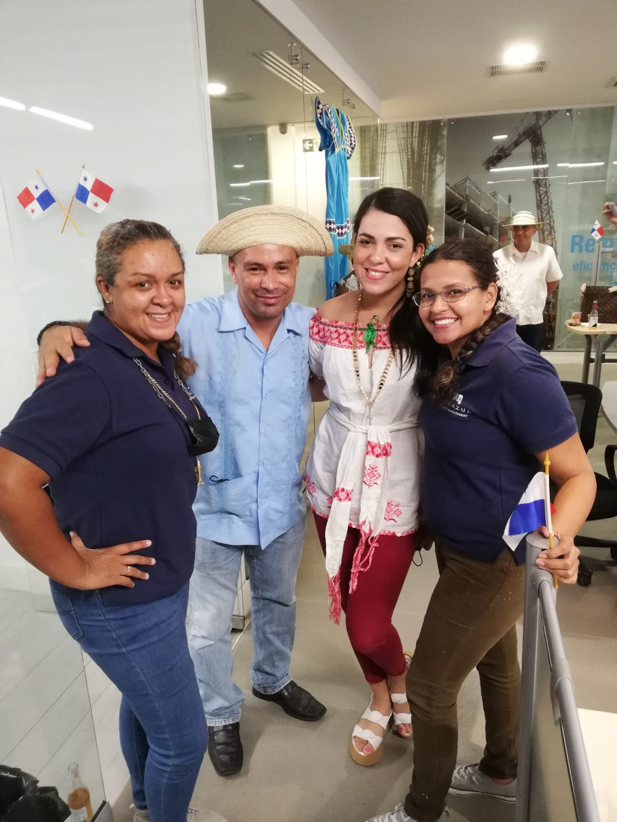 Open House Típico. Foto por: Carlos González, José González, Tamara Chávez y Johany Céspedes