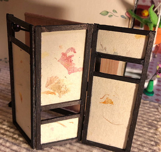 FOLDING SCREEN (wood & handmade paper)