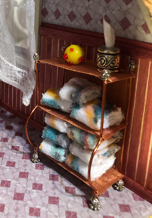 SHELVING (copper mesh, towels) & WAINSCOTING, TOWELS, TISSUE HOLDER (bead)