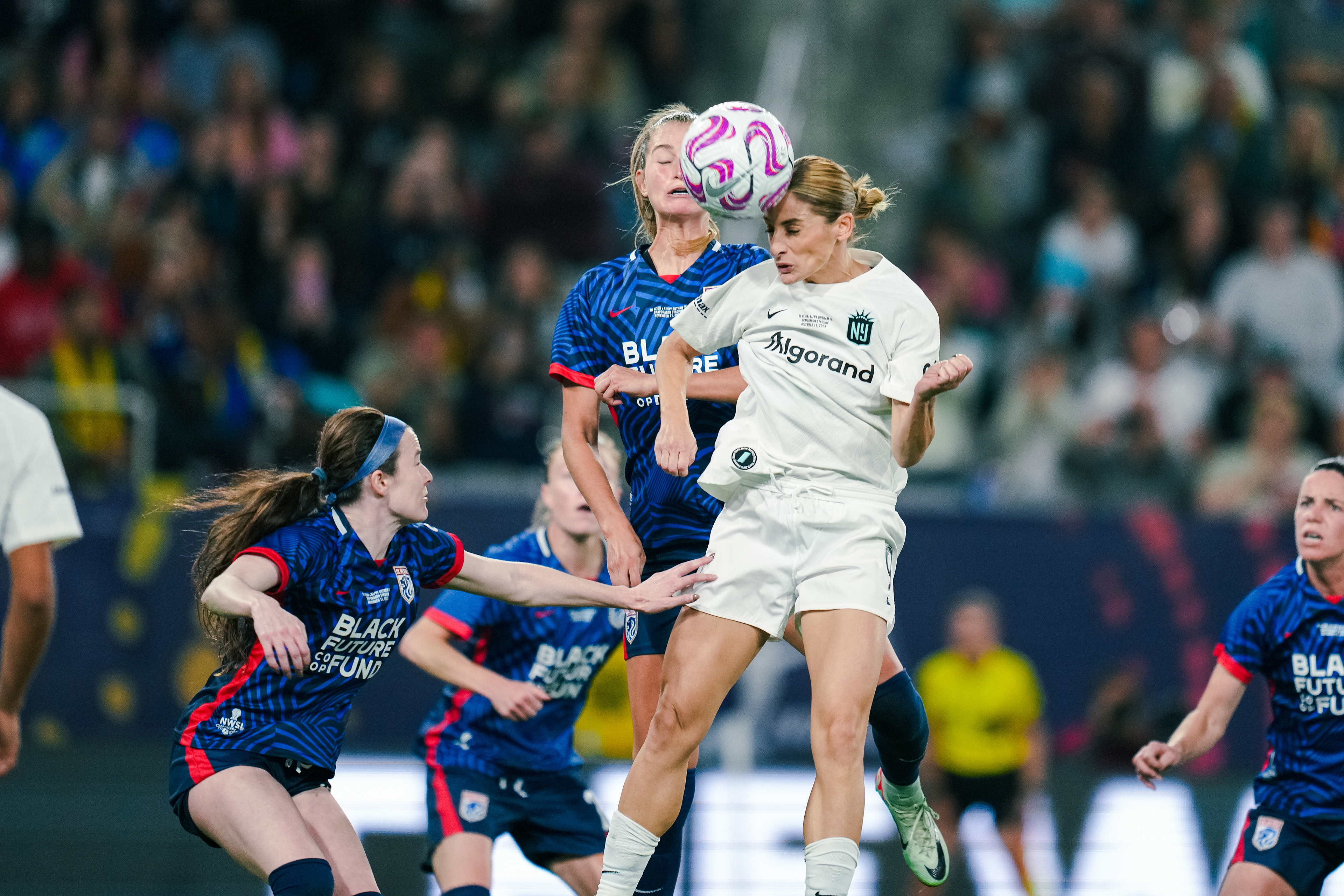 Esther Gonzalez game winning goal