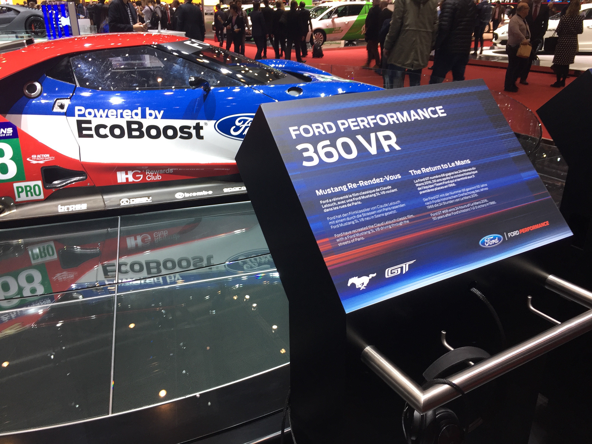 FORD GT 360 VR racing experience