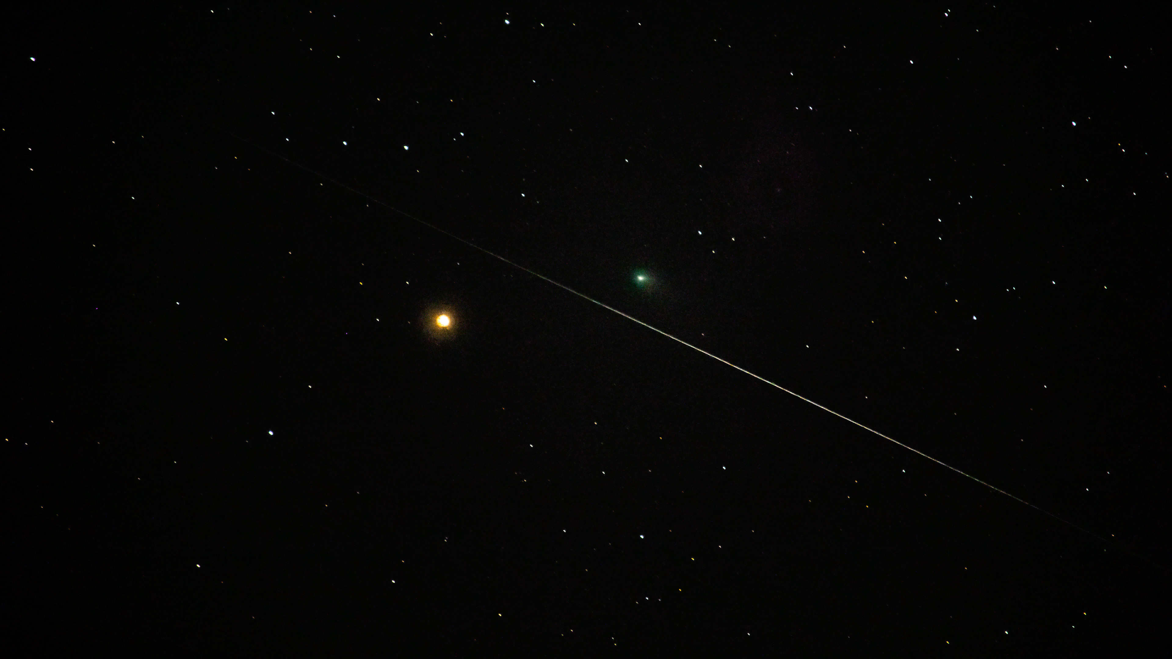 A Meteor between Planet Mars and a Comet