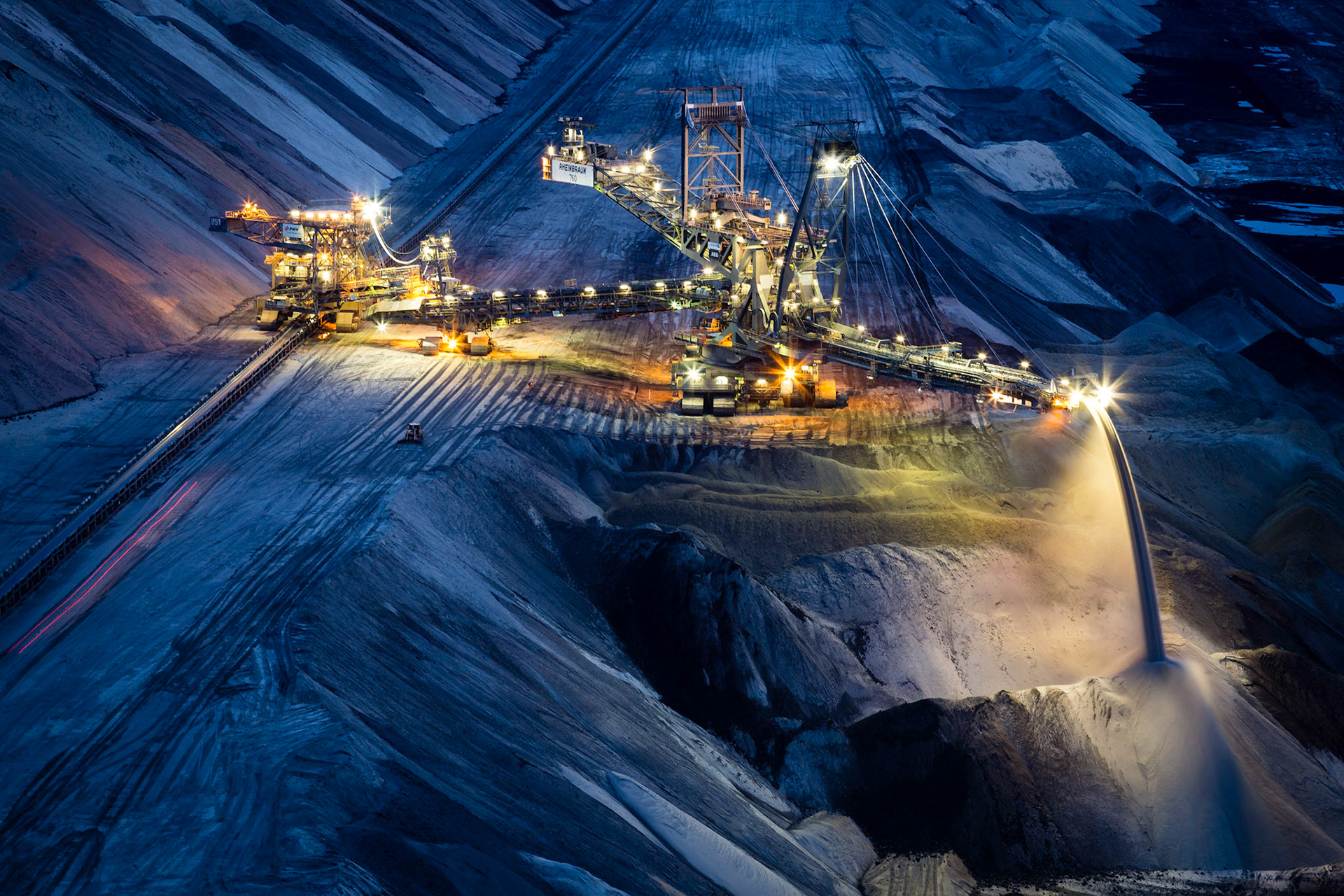 Bagger digging brown coal in Gartzweiler, Germany